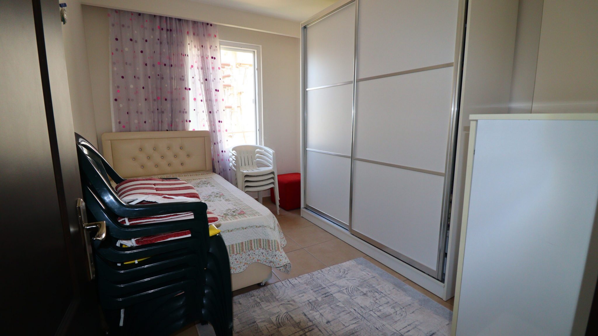 Mersin Erdemli Kumkuyu Altınportakal Eşyalı Satılık 3+1 Yeni Bloklarda Daire