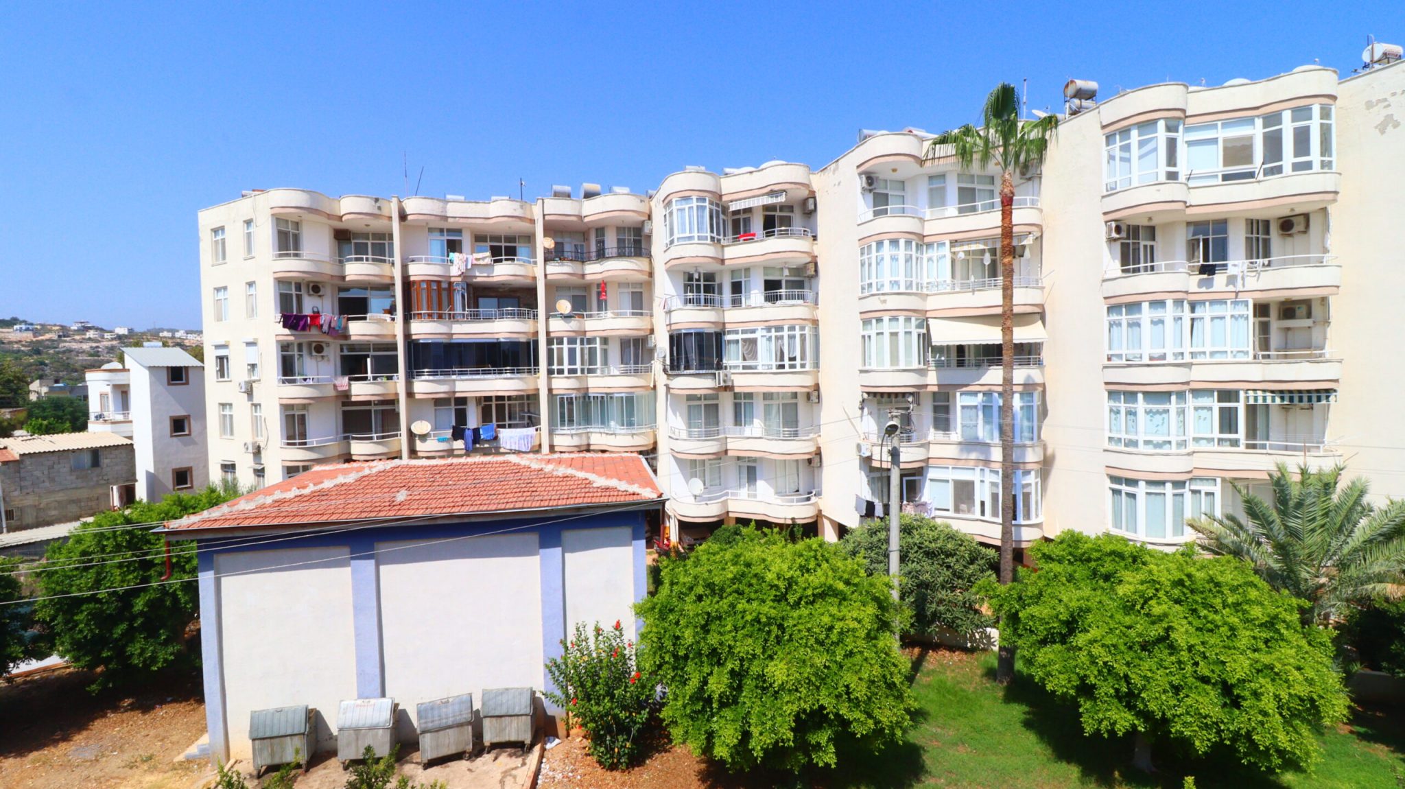 Mersin Erdemli Kumkuyu Altınportakal Eşyalı Satılık 3+1 Yeni Bloklarda Daire