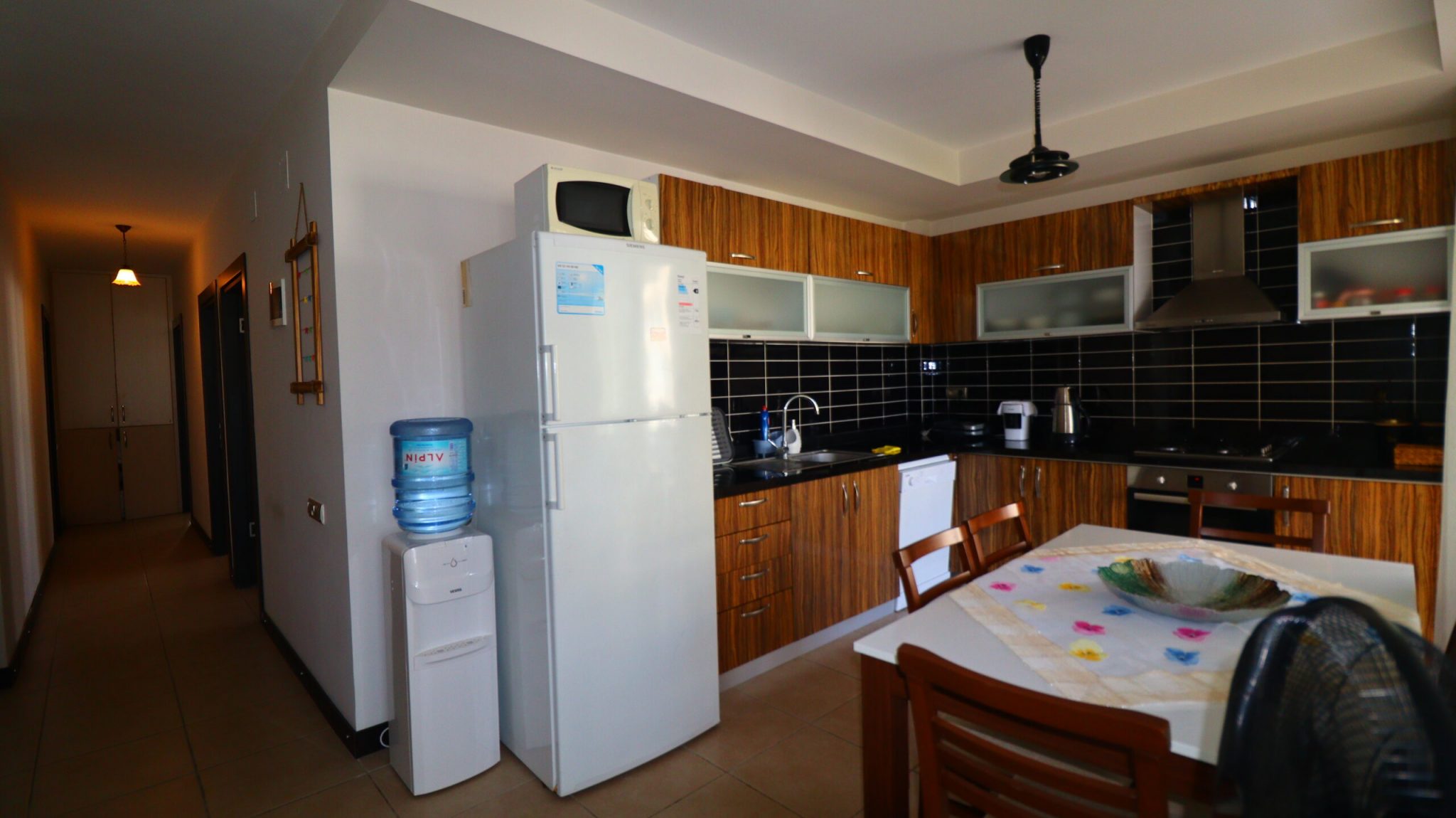 Mersin Erdemli Kumkuyu Altınportakal Eşyalı Satılık 3+1 Yeni Bloklarda Daire