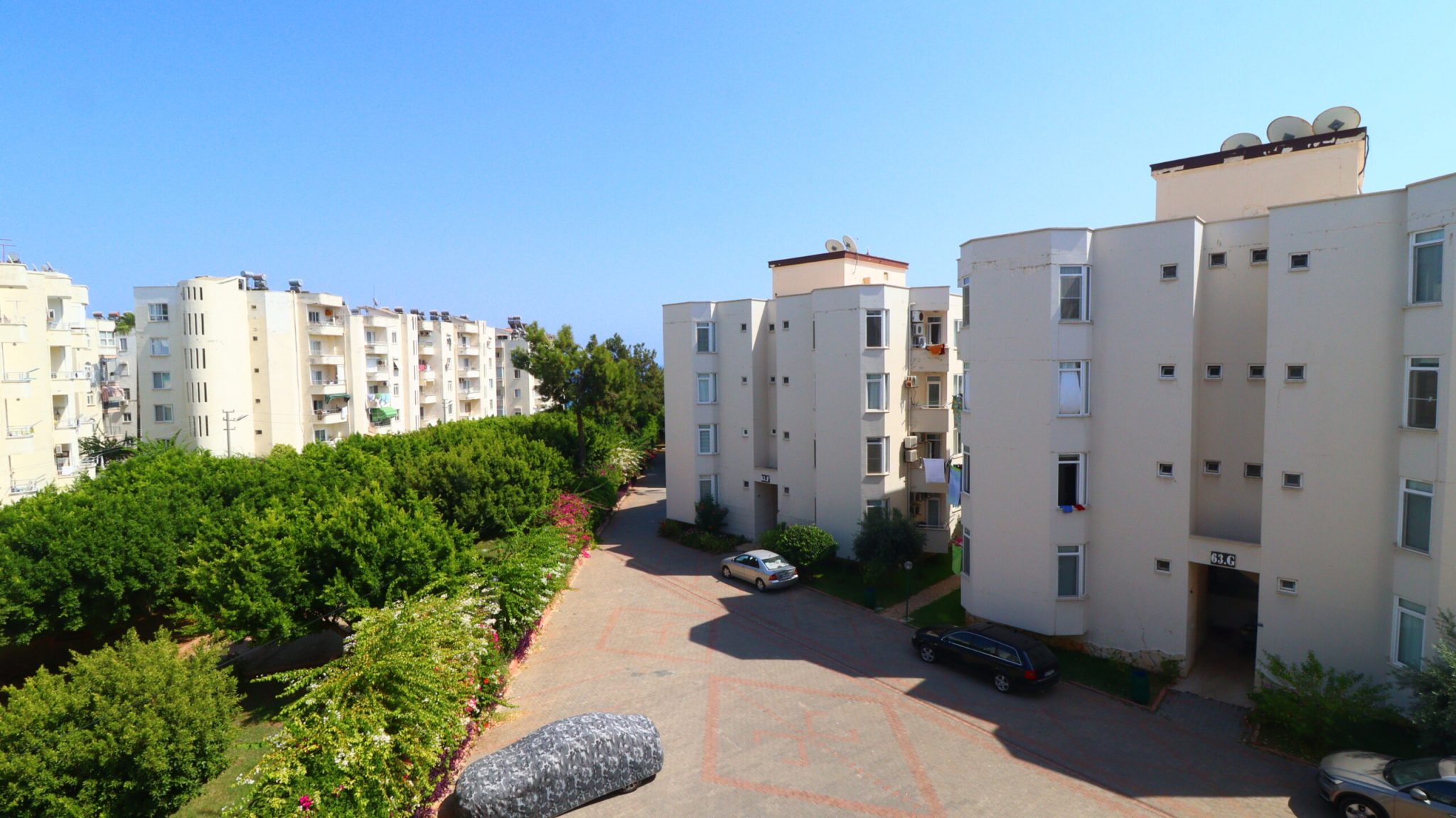 Mersin Erdemli Kumkuyu Altınportakal Eşyalı Satılık 3+1 Yeni Bloklarda Daire
