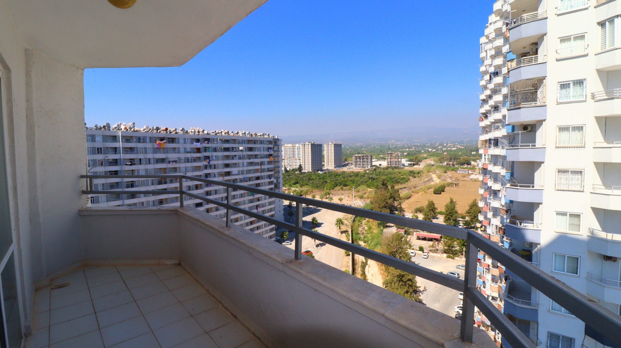 Mersin Erdemli Tömük Flamingo 3 Sitesi Eşyalı Satılık 3+1 Geniş Daire