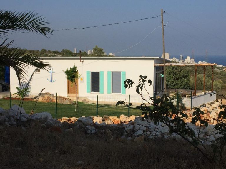 2+1 freistehende Wohnung mit Meerblick zu vermieten in Mersin Erdemli Ayas Möbliert