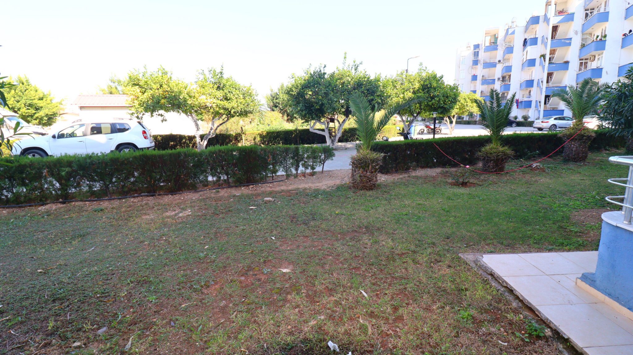 Çeşmeli Adakoğlu Danize Sıfır Site İçinde Eşyalı Satılık 3+1 Dubleks Daire