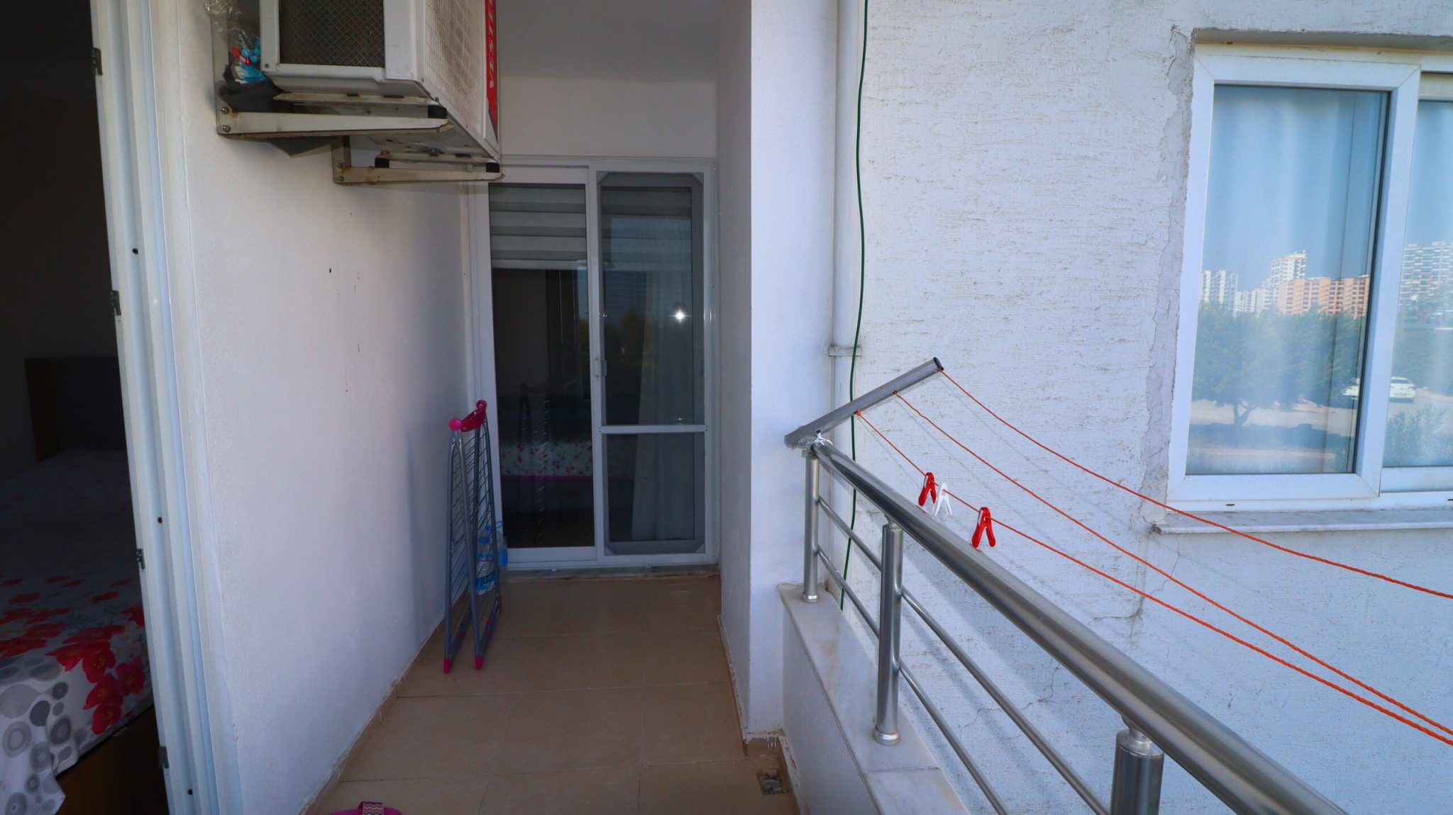 Çeşmeli Adakoğlu Danize Sıfır Site İçinde Eşyalı Satılık 3+1 Dubleks Daire
