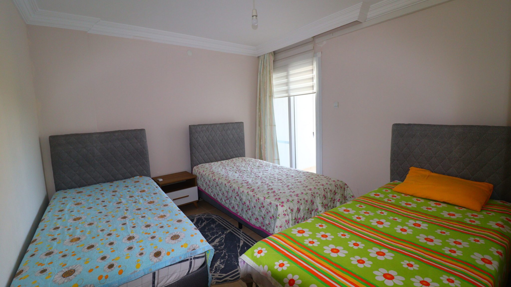 Çeşmeli Adakoğlu Danize Sıfır Site İçinde Eşyalı Satılık 3+1 Dubleks Daire