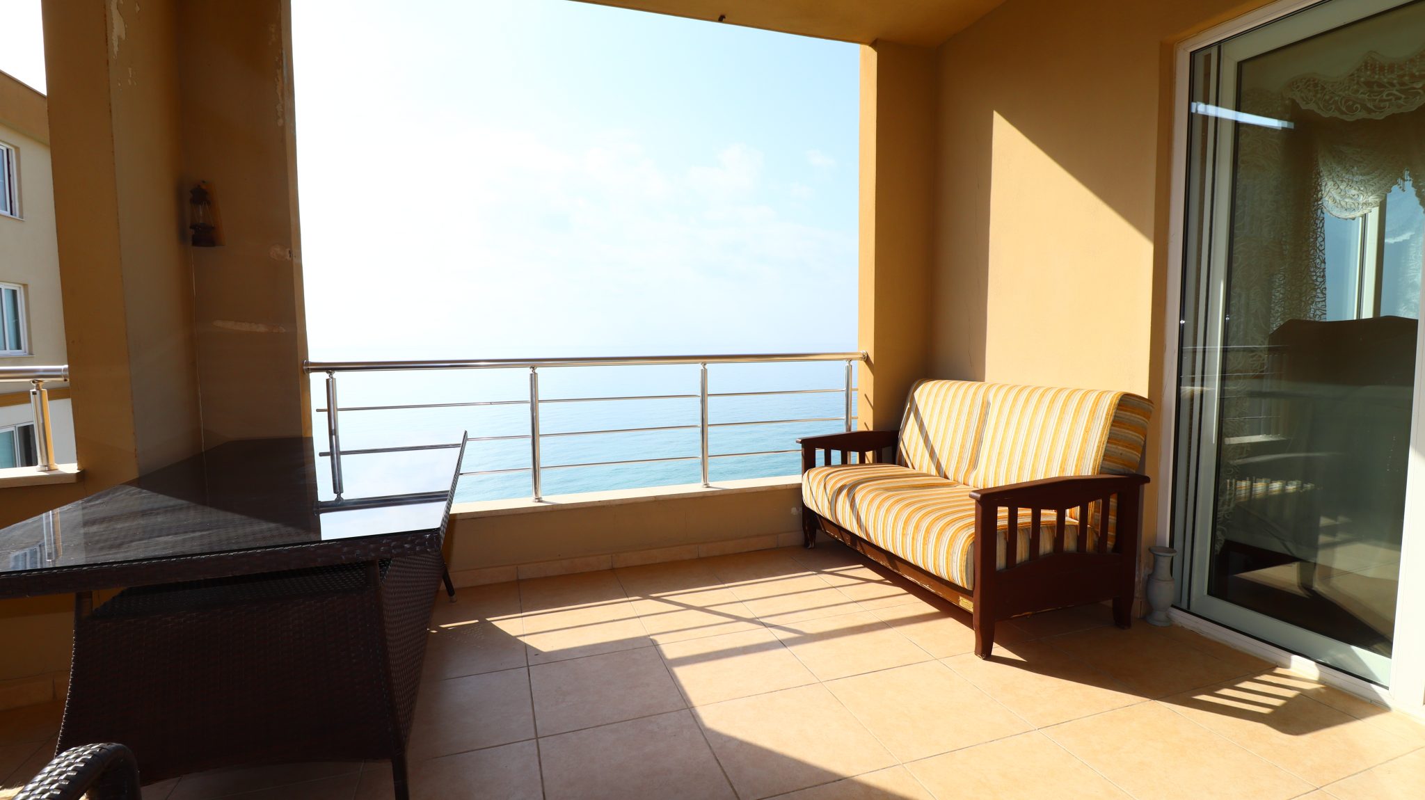Mersin Erdemli Alata Park Site Seafront 4+1 Flat For Sale