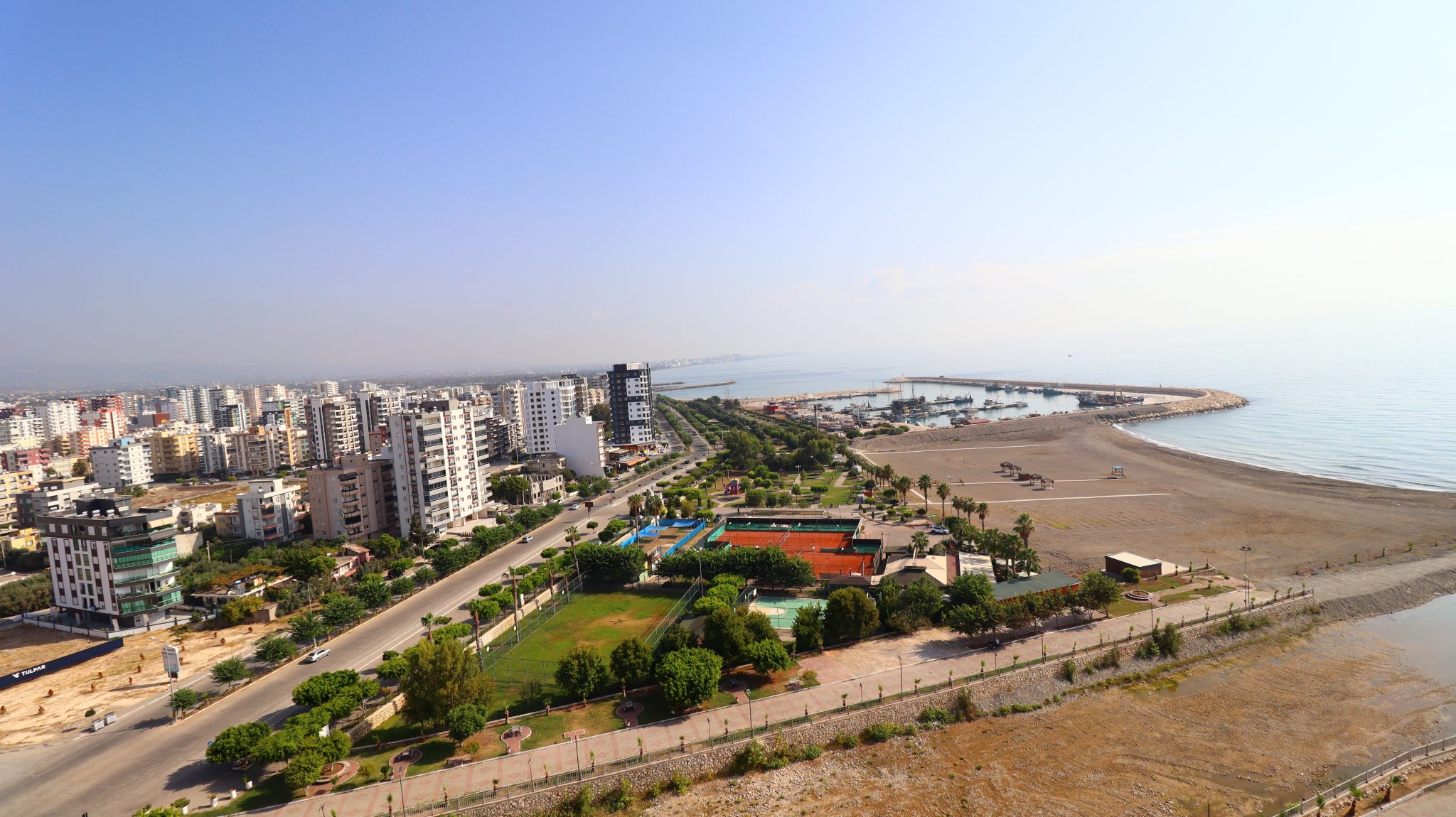 Mersin Erdemli Alata Park Site Seafront 4+1 Flat For Sale