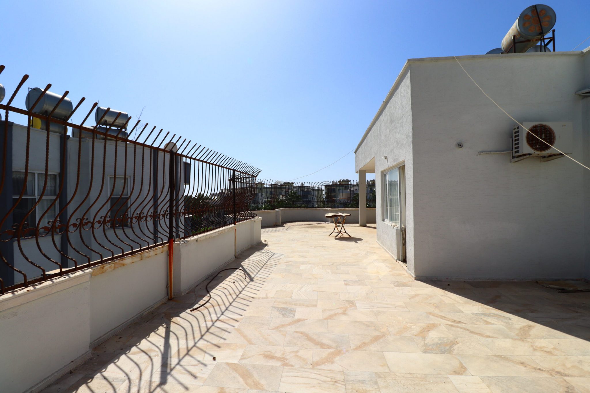 Mersin Erdemli Kargıpınarı Bahama Sitesi Satılık 3+1 Teras Katı Daire