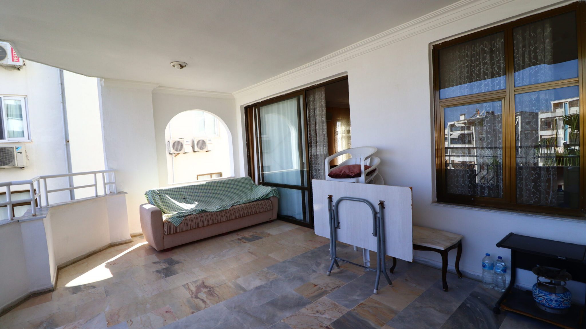 Mersin Erdemli Kumkuyu Alkent Sitesi Eşyalı Satılık 2+1 Daire