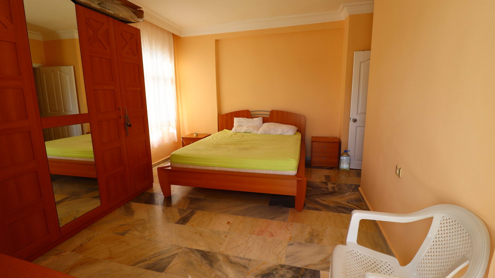 Mersin Erdemli Kumkuyu Alkent Sitesi Eşyalı Satılık 2+1 Daire