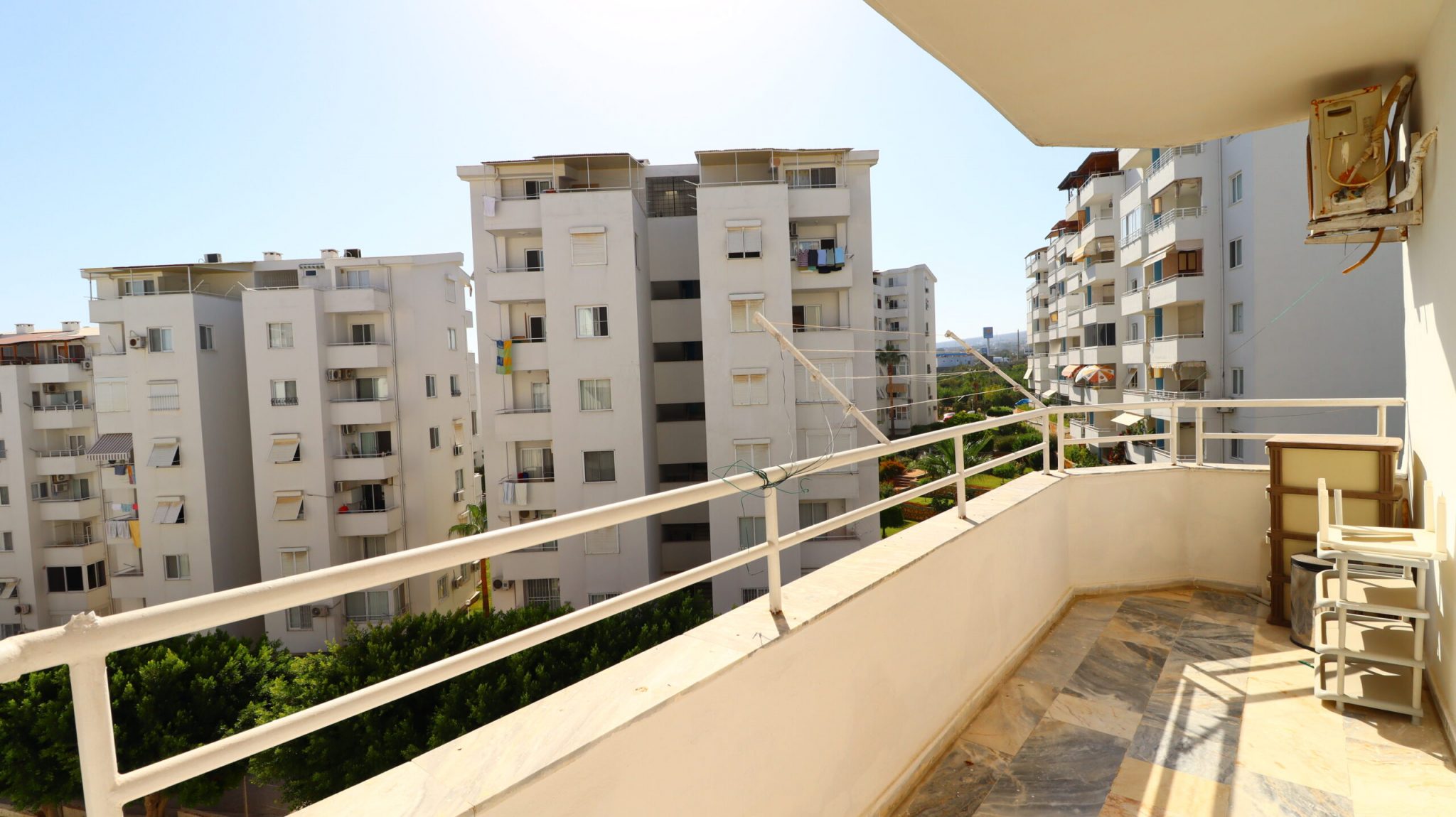 Mersin Erdemli Kumkuyu Alkent Sitesi Eşyalı Satılık 2+1 Daire