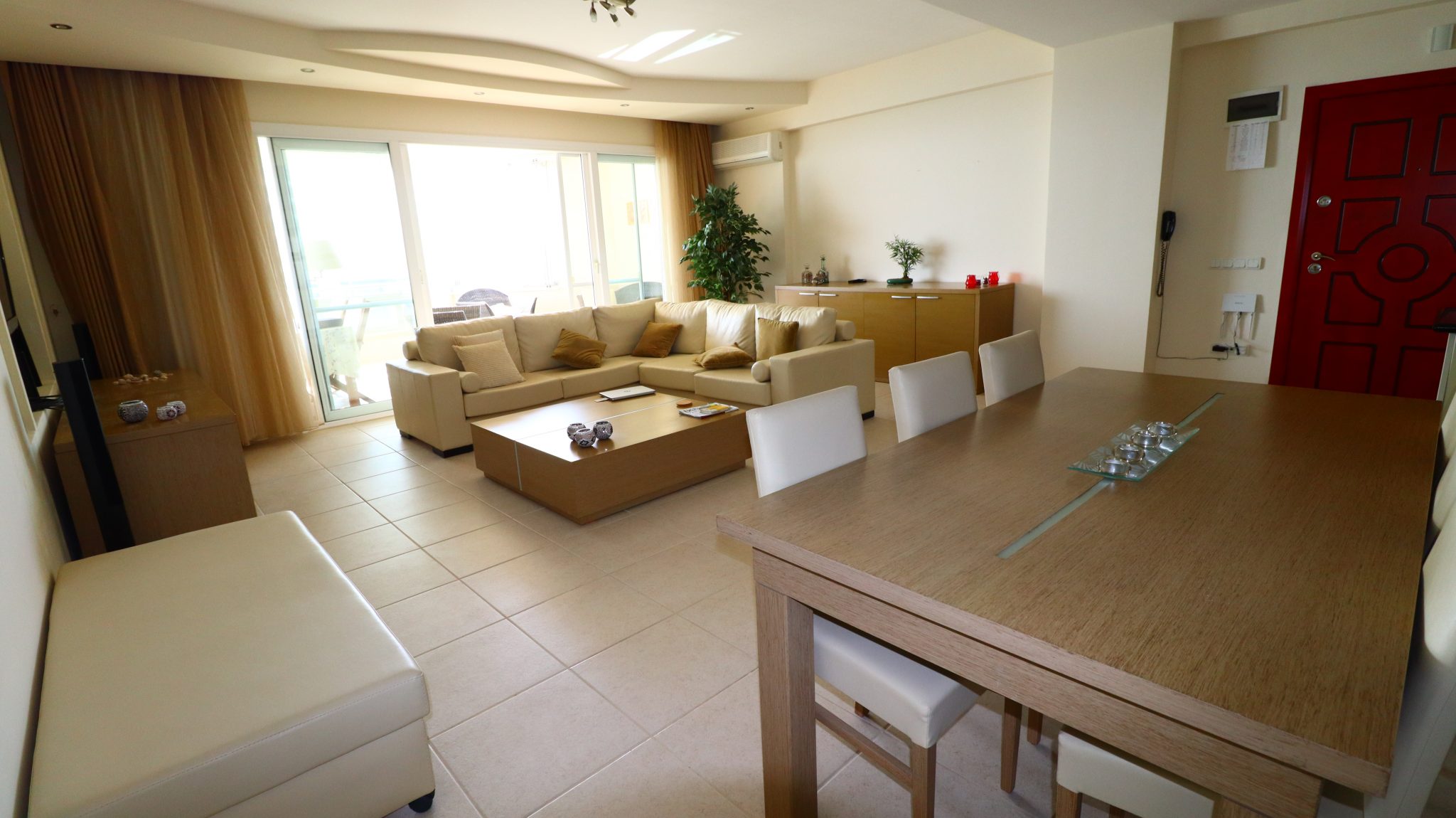 Mersin Erdemli Kargipınarı Queenaba Site 3+1 Geeignete Wohnung zu verkaufen