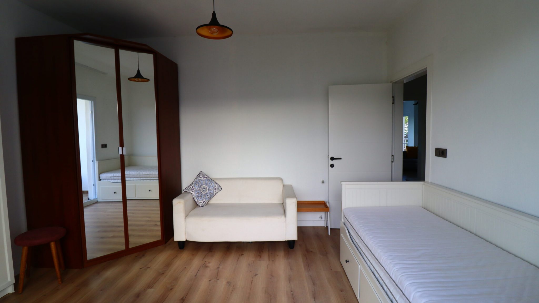 Mersin Erdemli Limonlu Eşyalı Kiralık 3+1  Müstakil Daire 