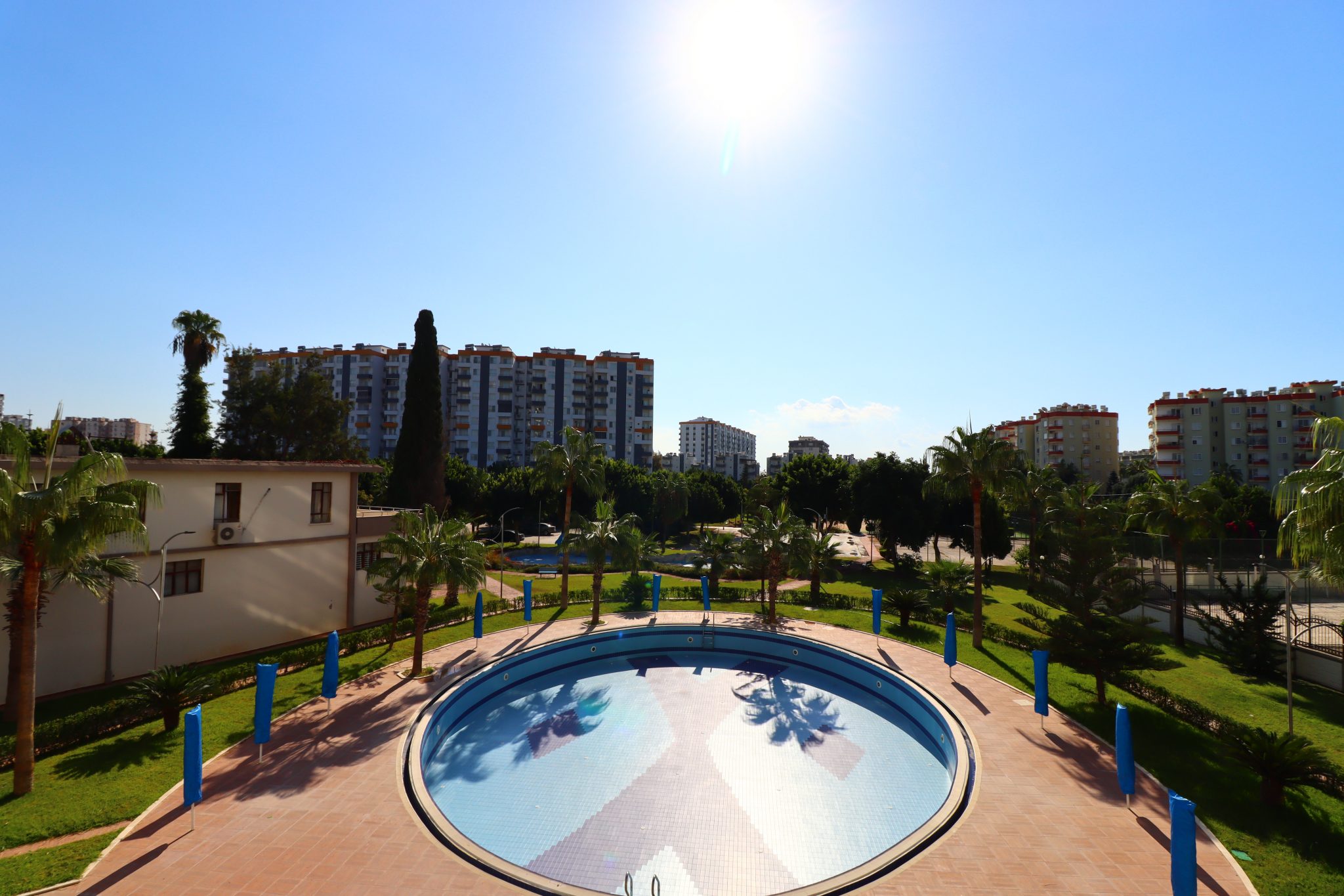 Mersin Erdemli Kargipınarı Queenaba 3 Komplex Möblierte 1+1 Wohnung zu vermieten