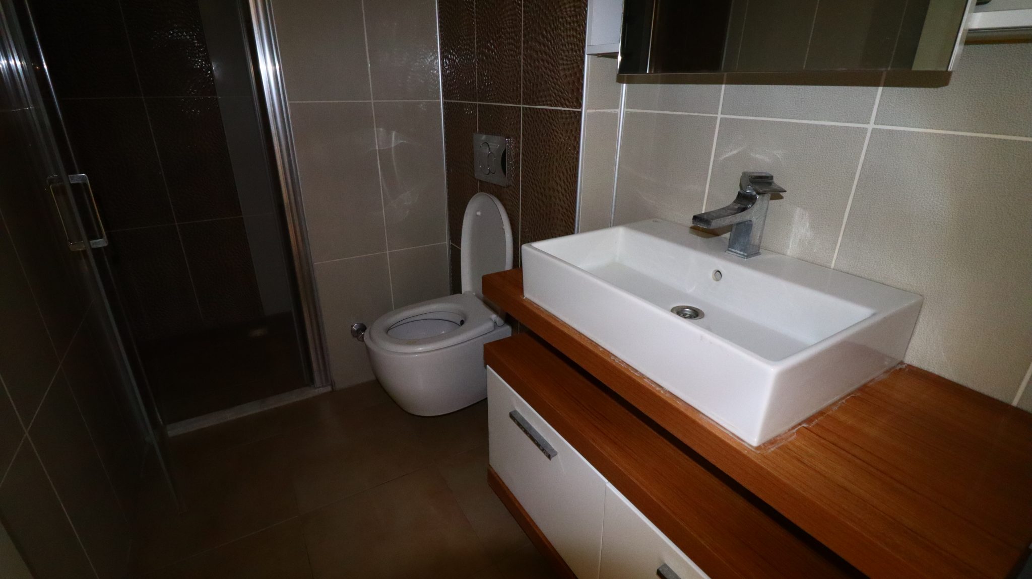Mersin Erdemli Kargipınarı Queenaba 3 Komplex Möblierte 1+1 Wohnung zu vermieten