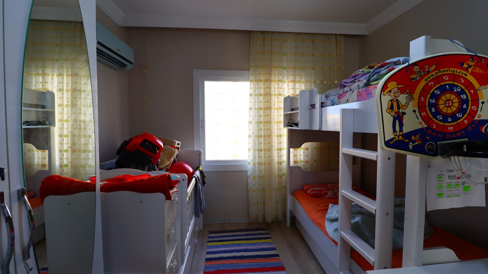 Mersin Erdemli Asagi Alata in Meeresnähe 2+1 Wohnung zu verkaufen