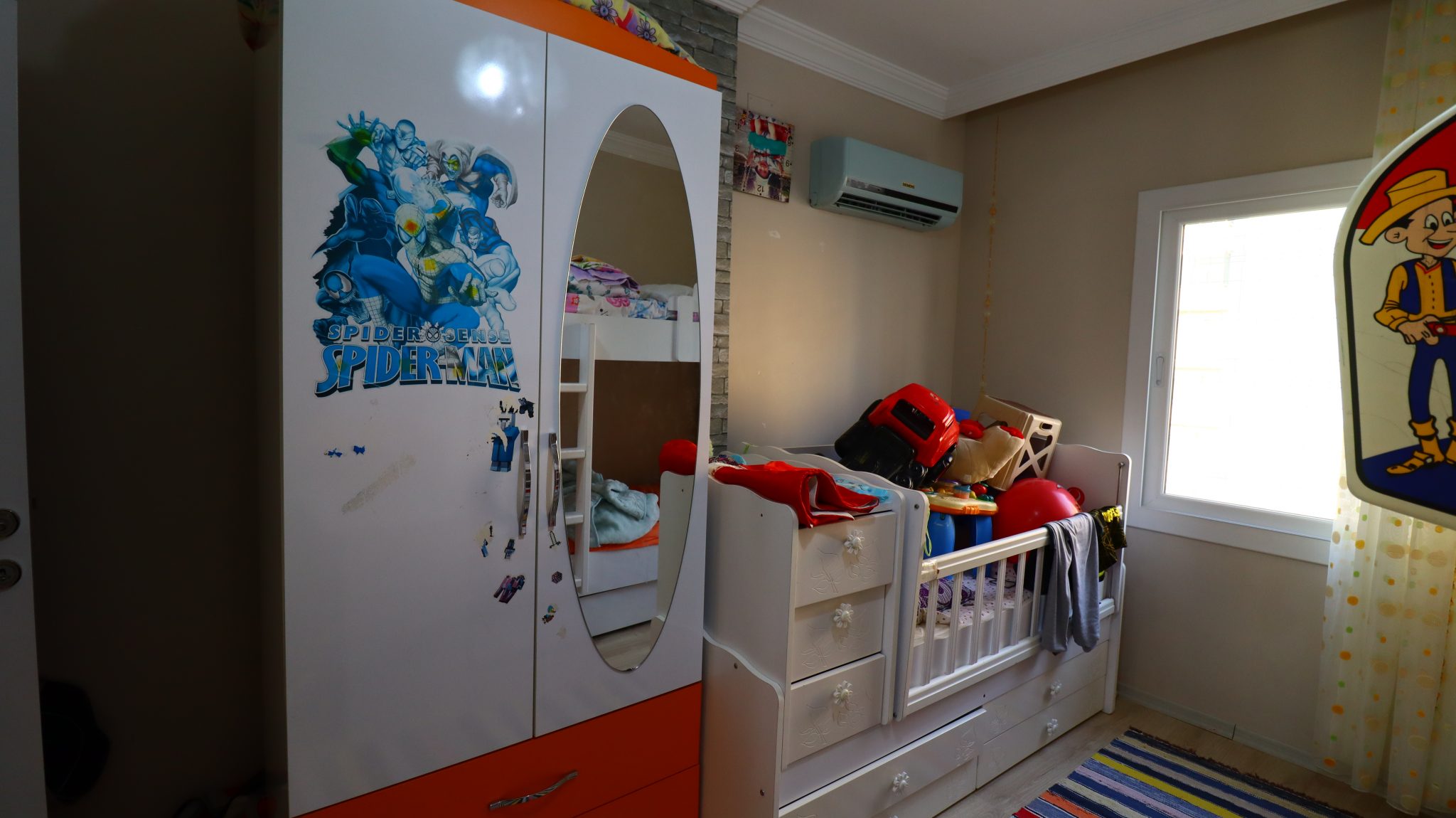 Mersin Erdemli Asagi Alata in Meeresnähe 2+1 Wohnung zu verkaufen