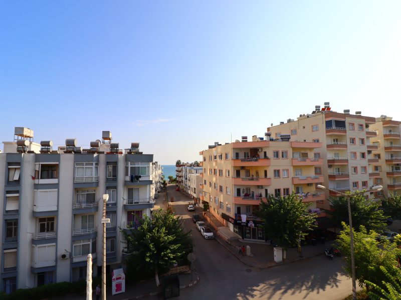 Mersin Erdemli Merkez Denize 100 mt Satılık 2+1 Daire
