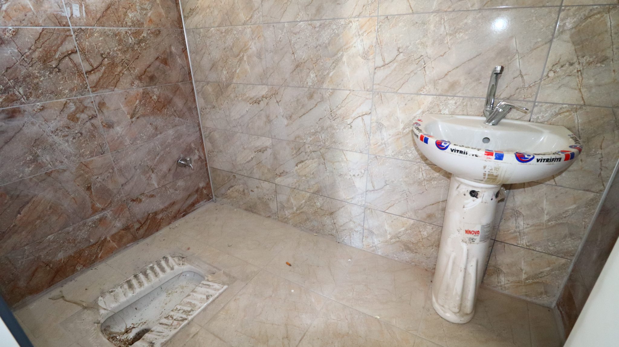 3+1 nieuwe flat te koop in Mersin Erdemli Alata
