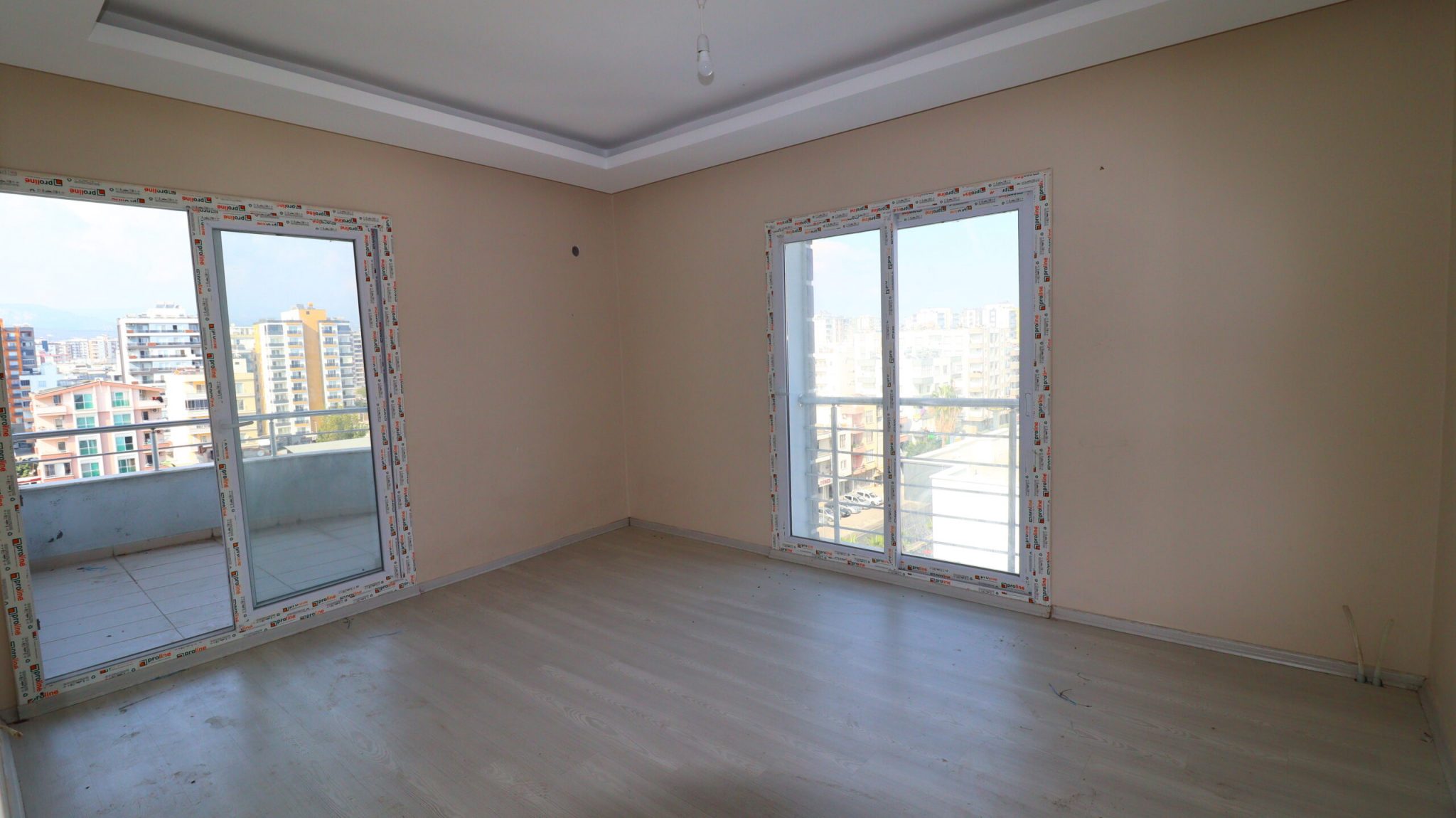 Mersin Erdemli Akdeniz Deniz Manzaralı Satılık 3+1 Bağımsız Mutfak Daire
