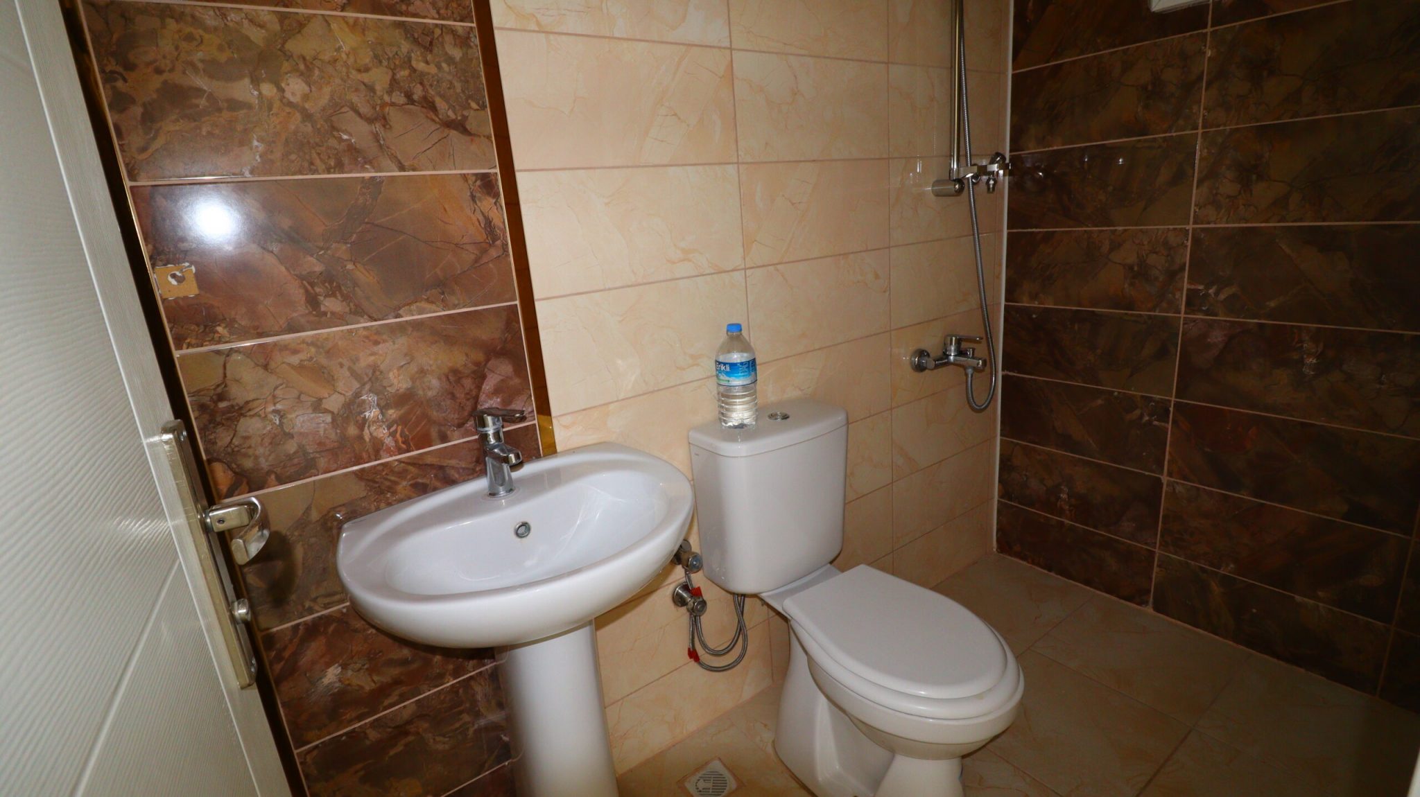 Mersin Erdemli Akdeniz Deniz Manzaralı Satılık 3+1 Bağımsız Mutfak Daire