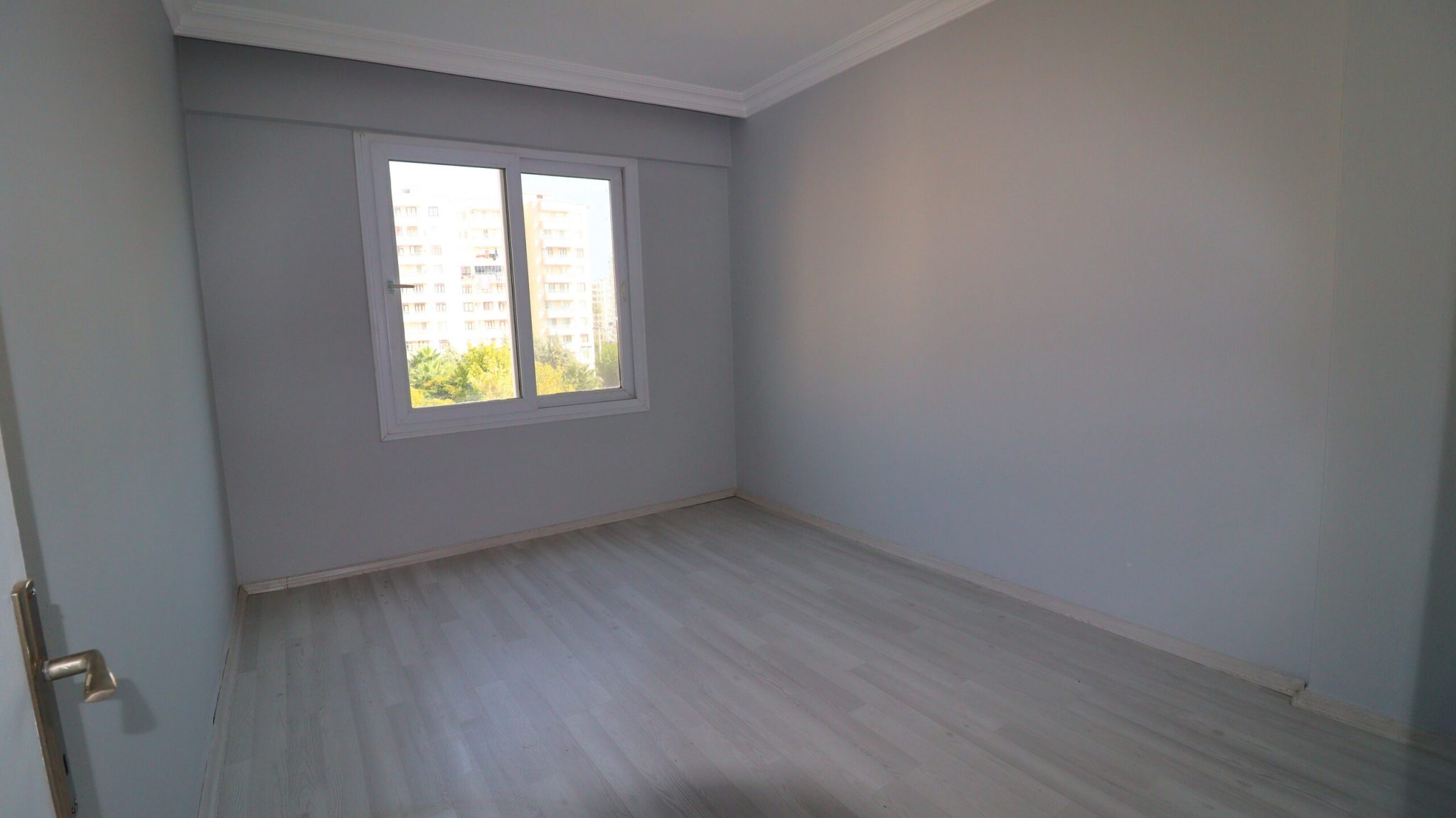 Mersin Erdemli Arpaçbahşiş Gümüştur 1 3+1 Satılık Havuz Cephe Daire