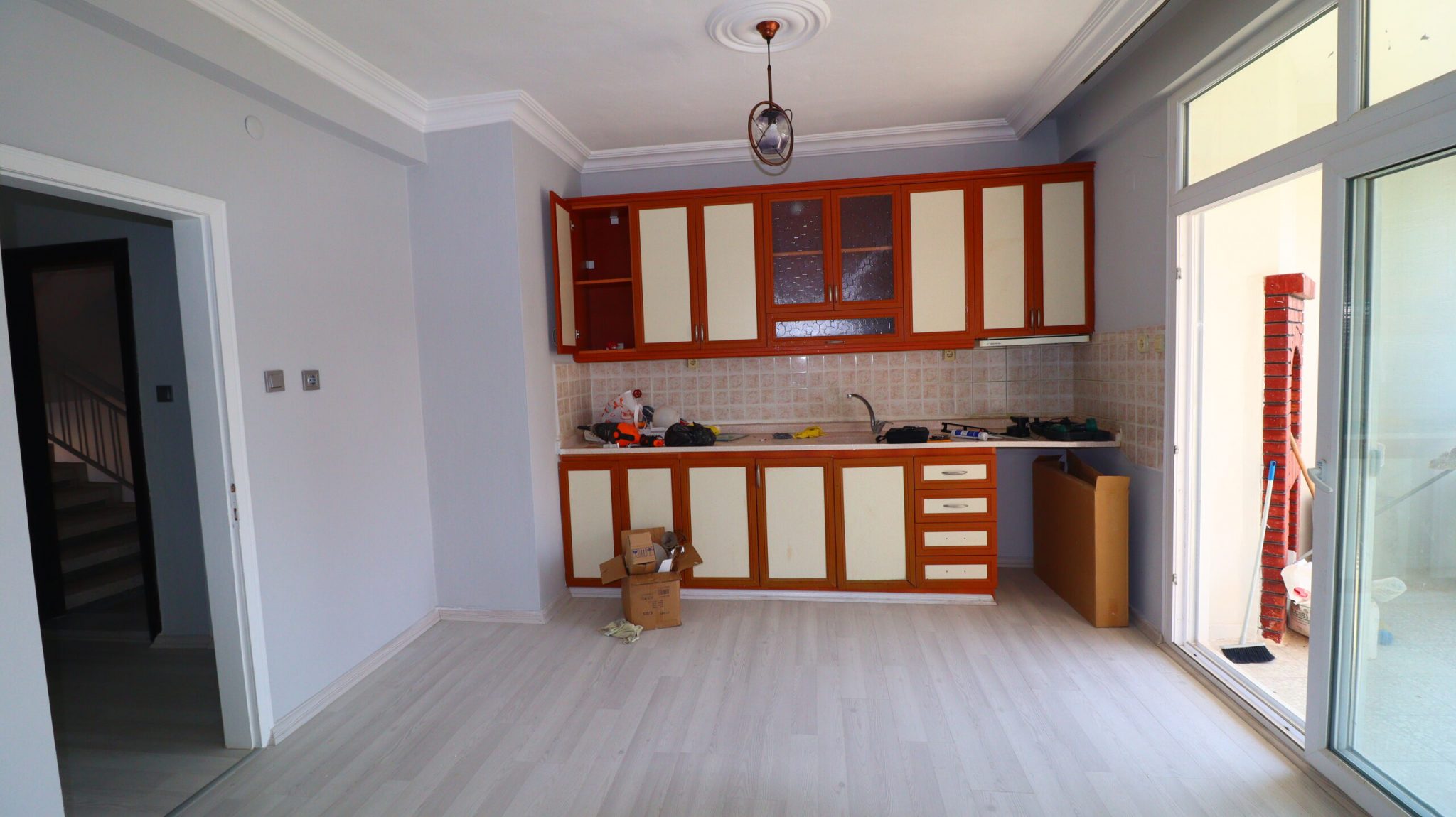 Mersin Erdemli Arpaçbahşiş Gümüştur 1 3+1 Satılık Havuz Cephe Daire