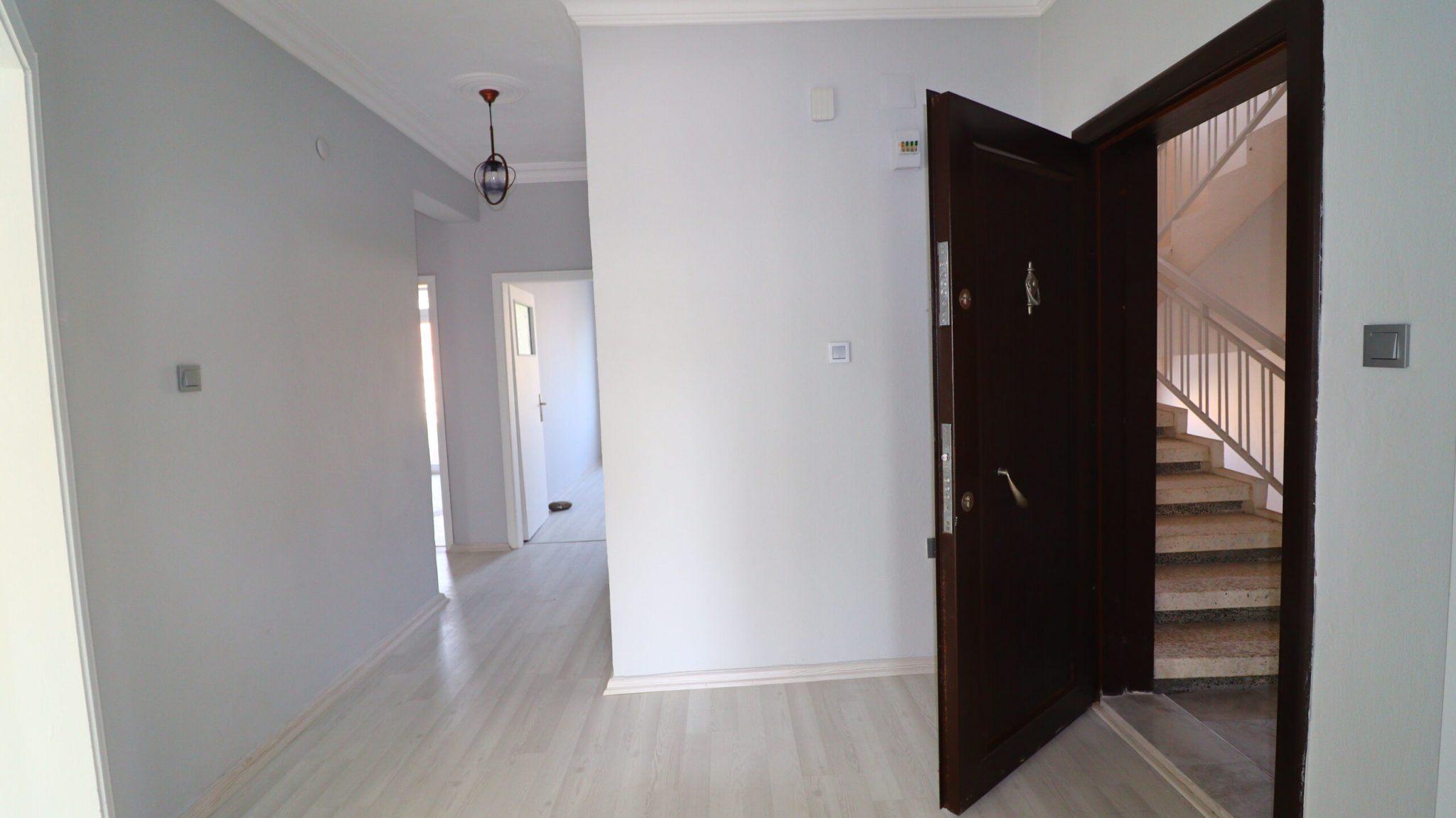 Mersin Erdemli Arpaçbahşiş Gümüştur 1 3+1 Satılık Havuz Cephe Daire