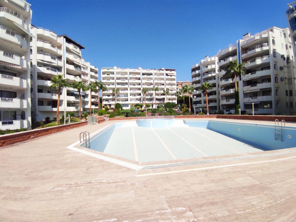 Mersin Erdemli Kumkuyu Alkent Sitesi Eşyalı Satılık 2+1 Daire