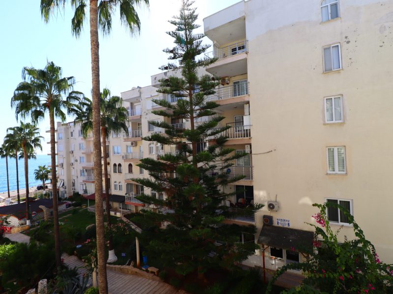 Mersin Erdemli Kumkuyu Korikos Sitesi Deniz Manzaralı  Eşyalı Kiralık 1+1 Daire