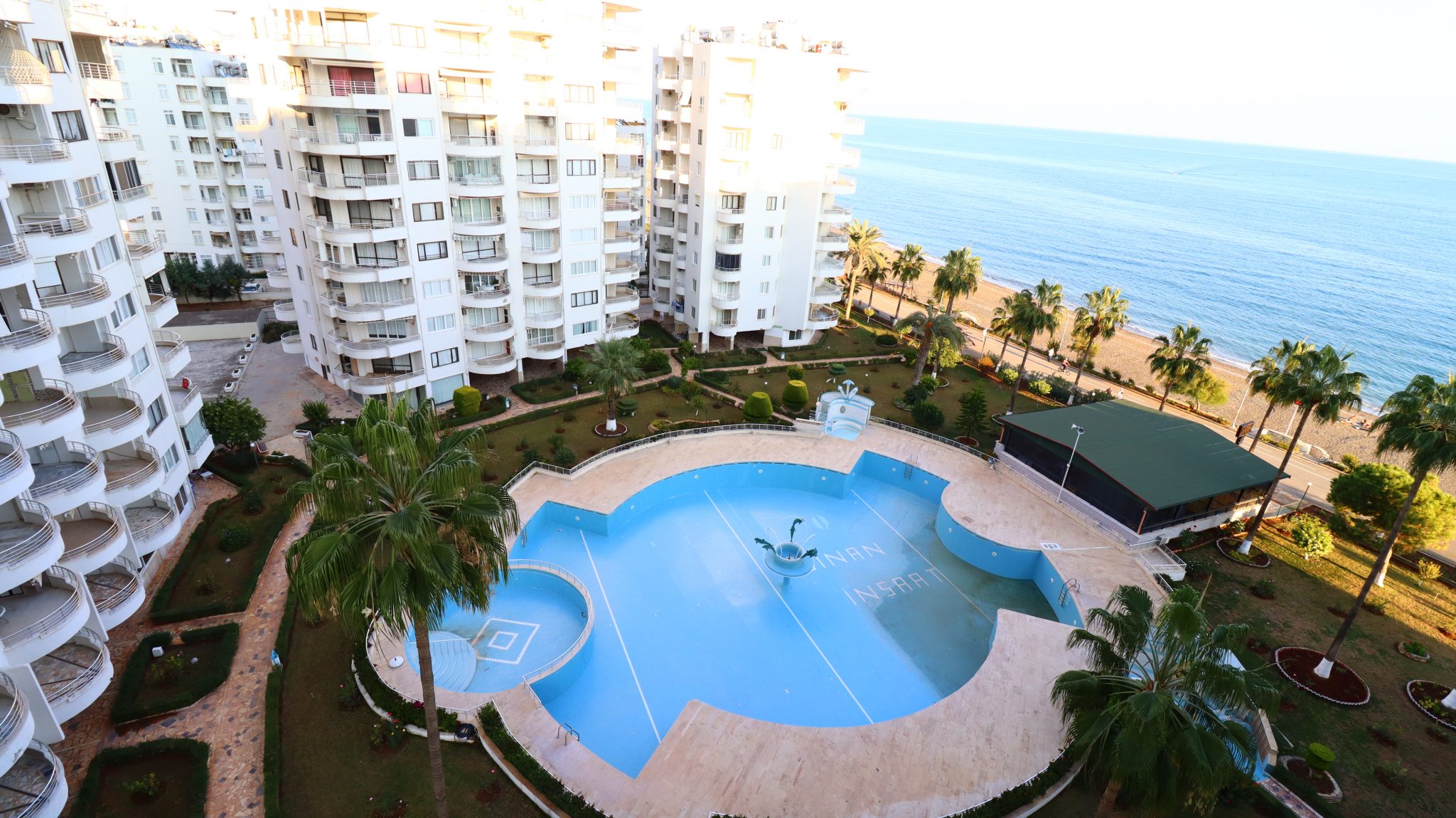 Mersin Erdemli Arpaçbahşiş Flamingo 1 Möblierte 3+1 Wohnung zum Verkauf