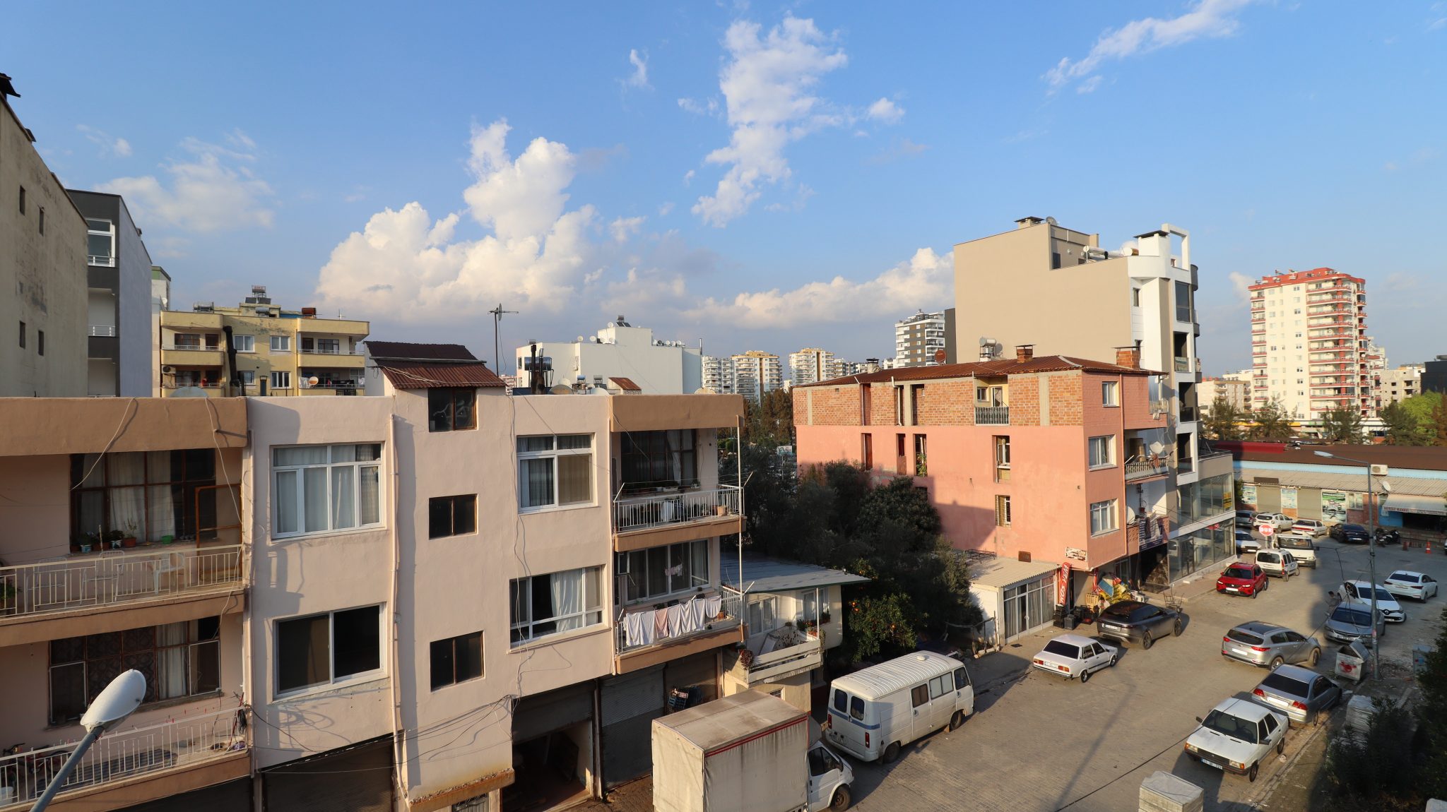 2 + 1 Wohnung zum Verkauf in der Nähe der Gemeinde Mersin Erdemli Center