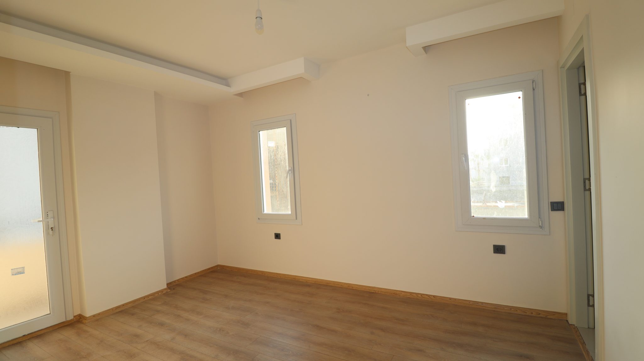 2 + 1 Wohnung zum Verkauf in der Nähe der Gemeinde Mersin Erdemli Center