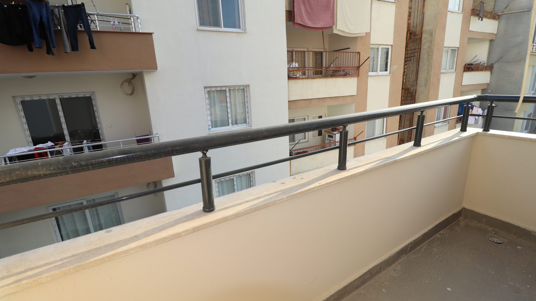 2 + 1 Wohnung zum Verkauf in der Nähe der Gemeinde Mersin Erdemli Center