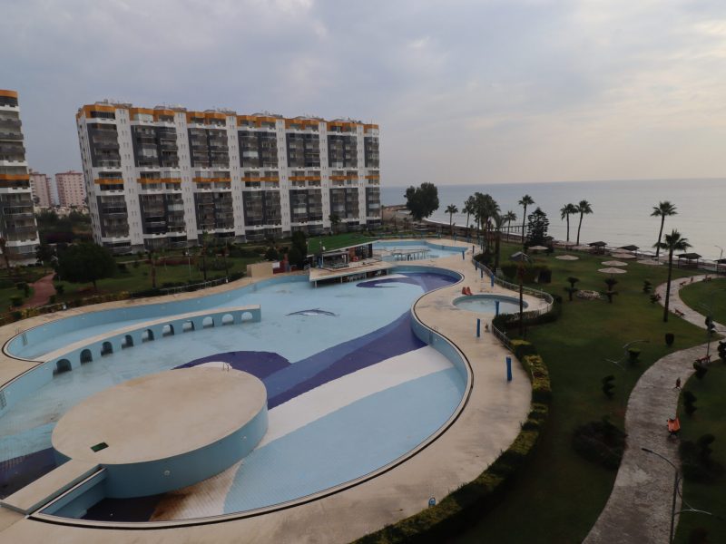 Mersin Erdemli Kargıpınarı Queenaba Sitesi Satılık Eşyalı 3+1  Daire Denize Yakın Bloklar