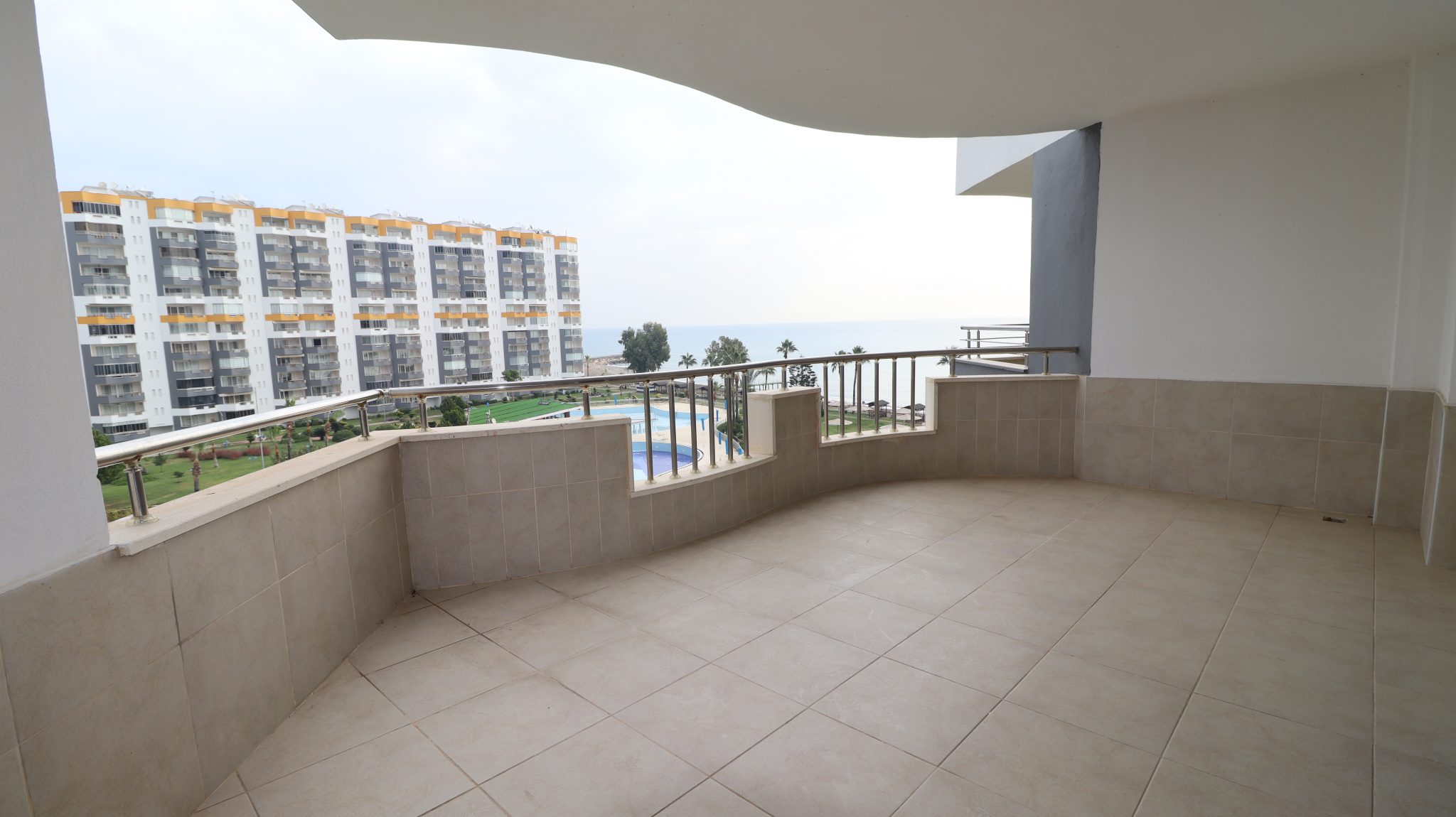 Mersin Erdemli Kargıpınarı Queenaba Участок 3+1 Квартиры на Продажу Блоки Рядом с Морем