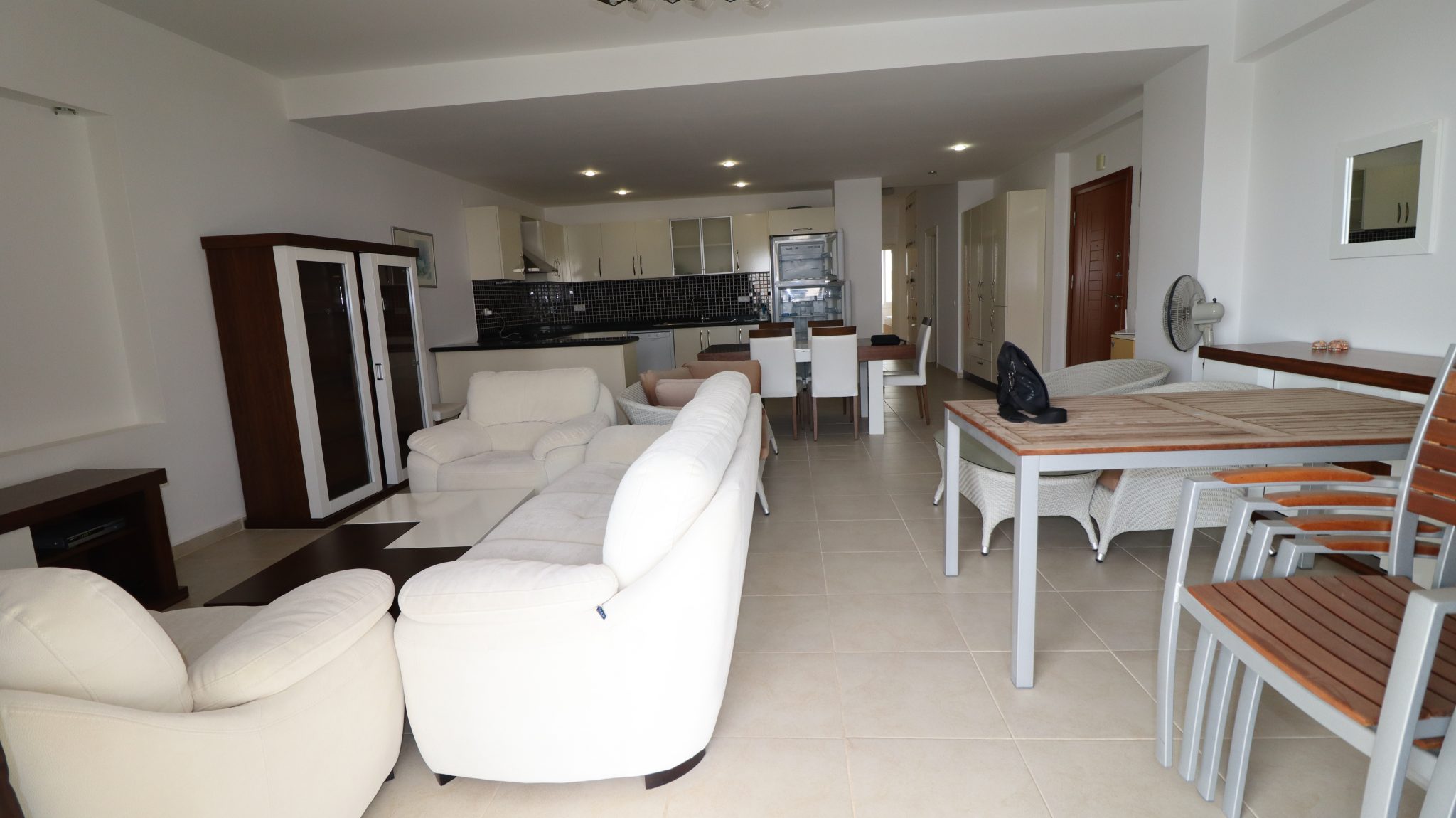 Mersin Erdemli Kargıpınarı Queenaba Участок 3+1 Квартиры на Продажу Блоки Рядом с Морем