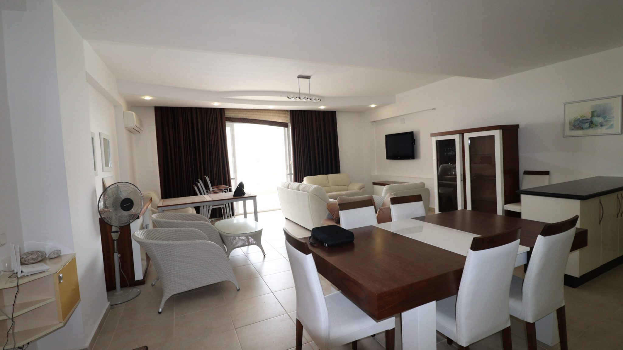 Mersin Erdemli Kargıpınarı Queenaba Sitesi Satılık Eşyalı 3+1  Daire Denize Yakın Bloklar