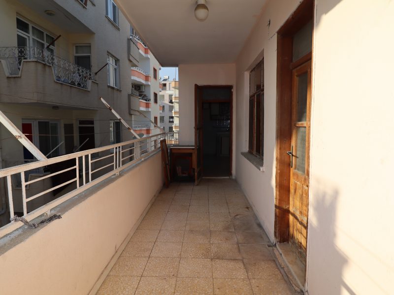Mersin Erdemli Merkez Mahallesi Satılık Masrafsız 2+1 Daire
