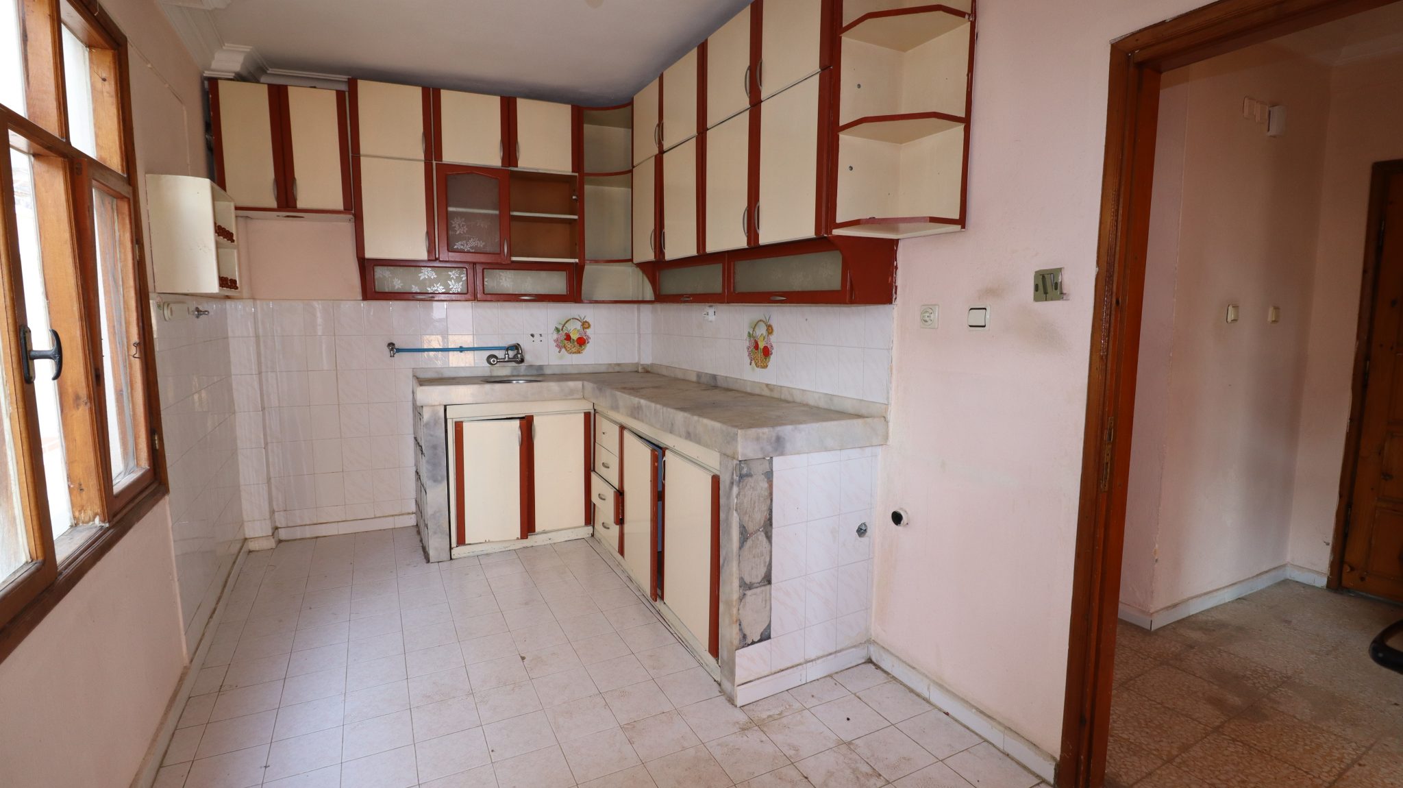 2+1 Wohnung zum Verkauf in Mersin Erdemli Merkez Mahallesi