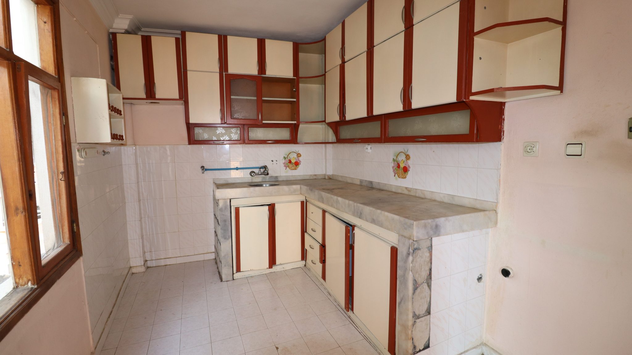 2+1 Wohnung zum Verkauf in Mersin Erdemli Merkez Mahallesi