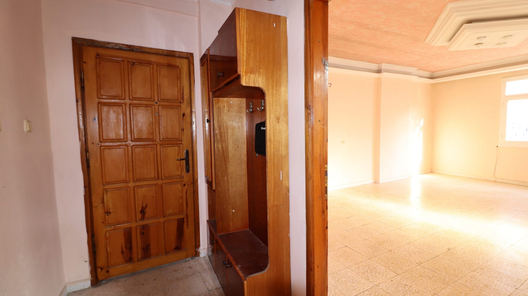 Mersin Erdemli Merkez Mahallesi Satılık Masrafsız 2+1 Daire