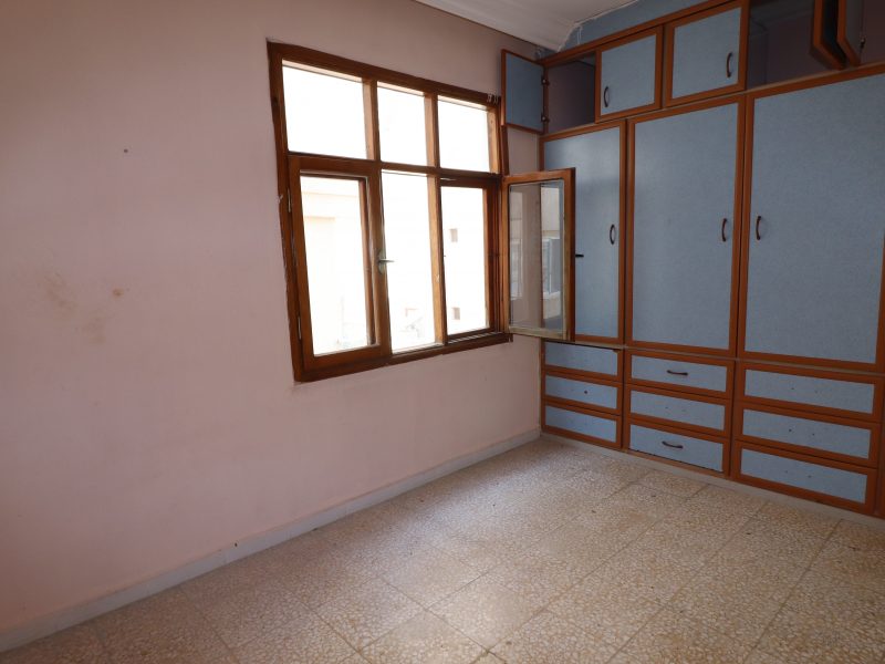 Mersin Erdemli Merkez Mahallesi Satılık Masrafsız 2+1 Daire