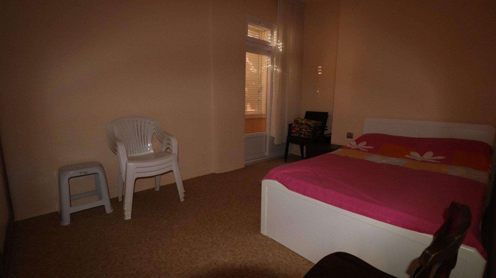 Mersin Erdemli Kumkuyu Altınportakal Sitesi Eski Bloklar Satılık 3+1 Bahçe Katı Daire