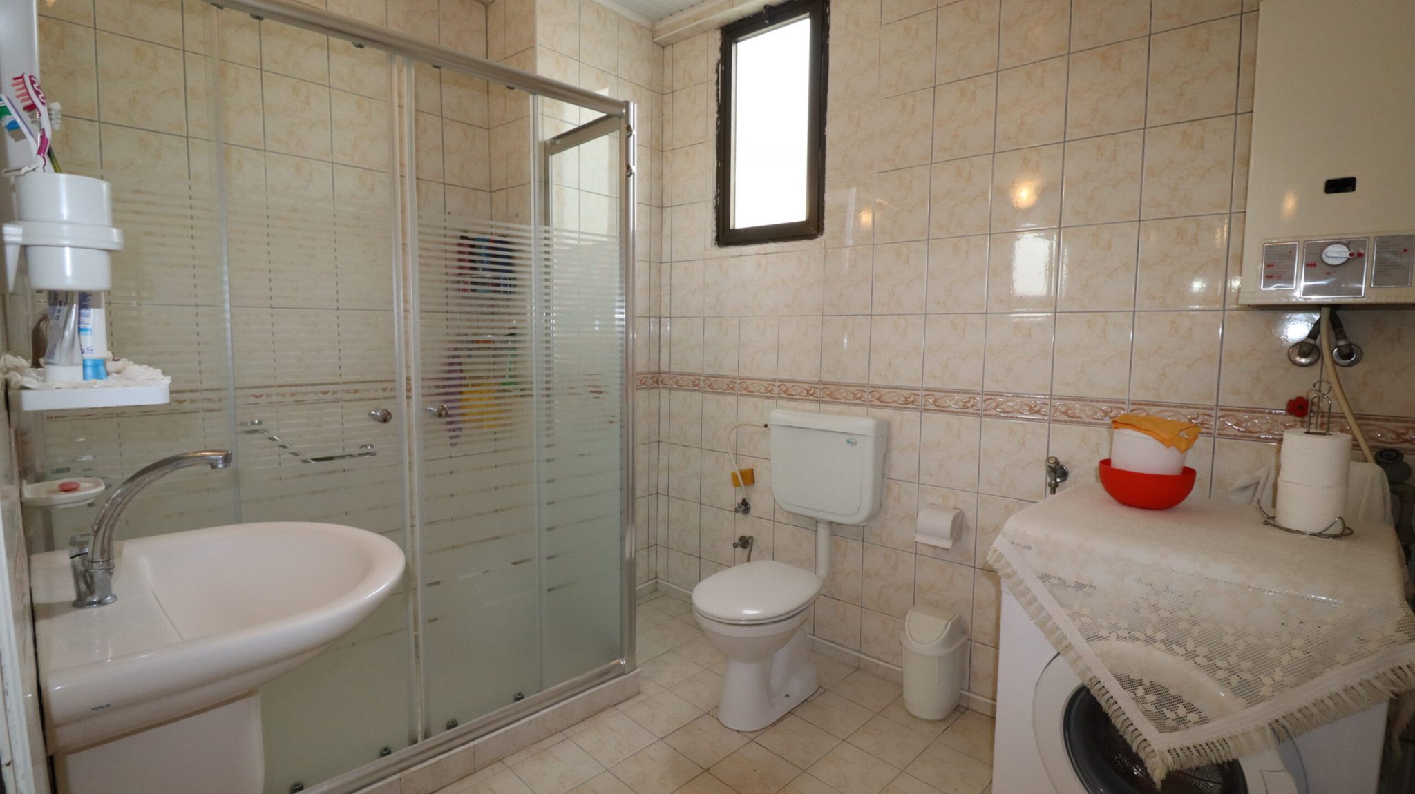 Mersin Erdemli Arpaçbahşiş Mts Satılık 4+1 Denize Sıfır Bahçe Katı  Daire