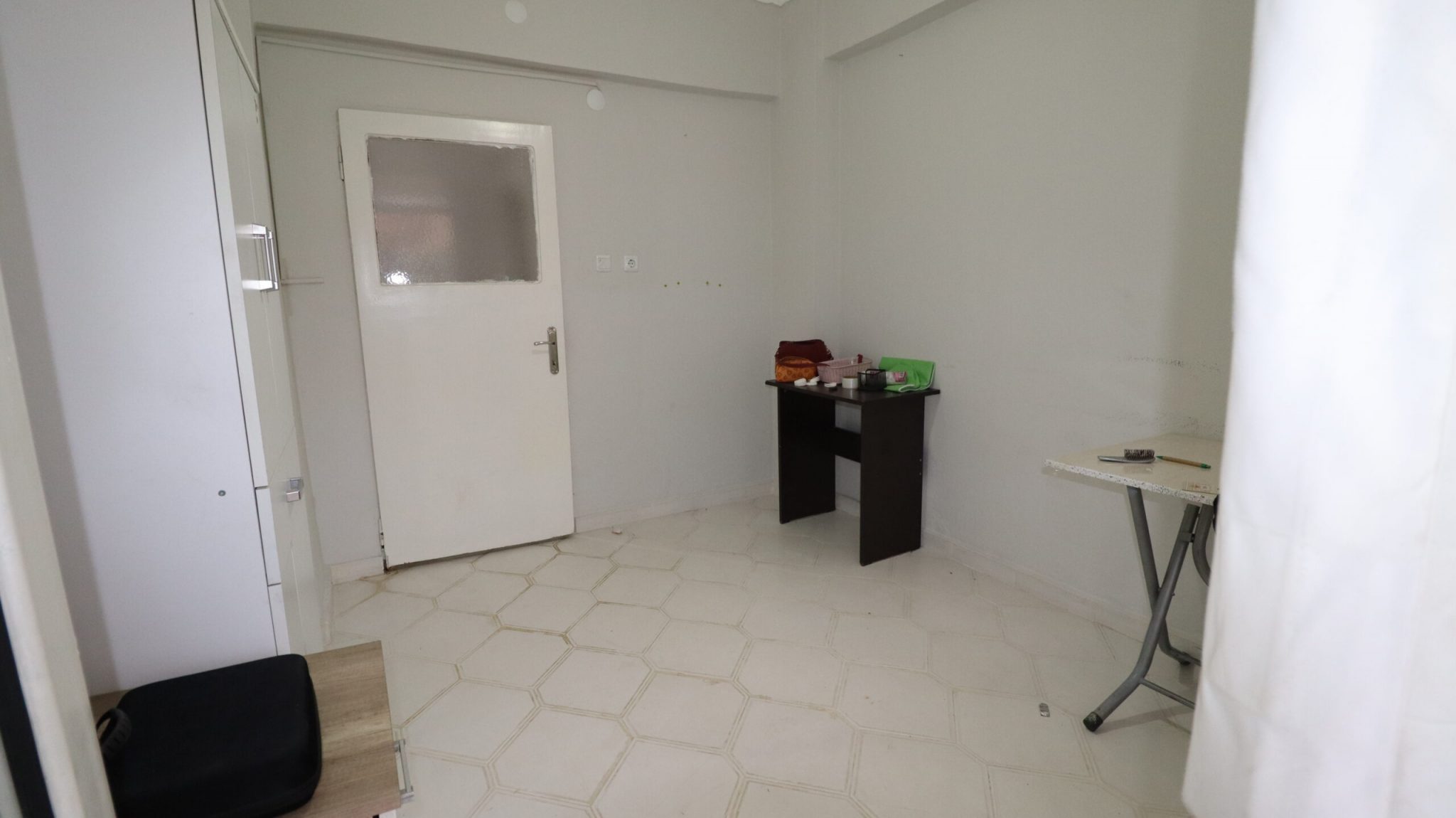 Mersin Erdemli Alata Selcen Sitesi Kısmi Eşyalı Kiralık 3+1 Daire