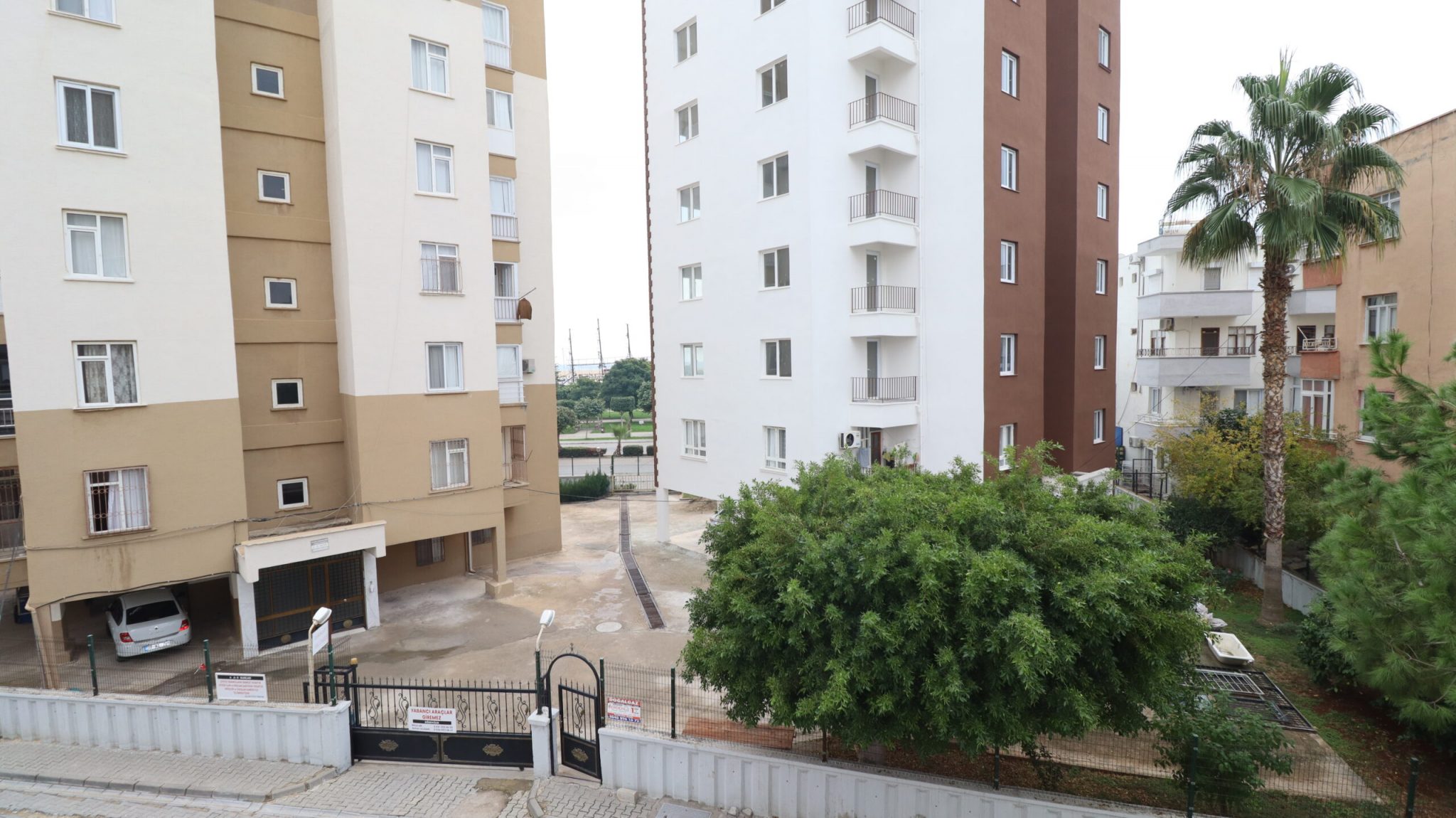 Mersin Erdemli Alata Selcen Sitesi Kısmi Eşyalı Kiralık 3+1 Daire