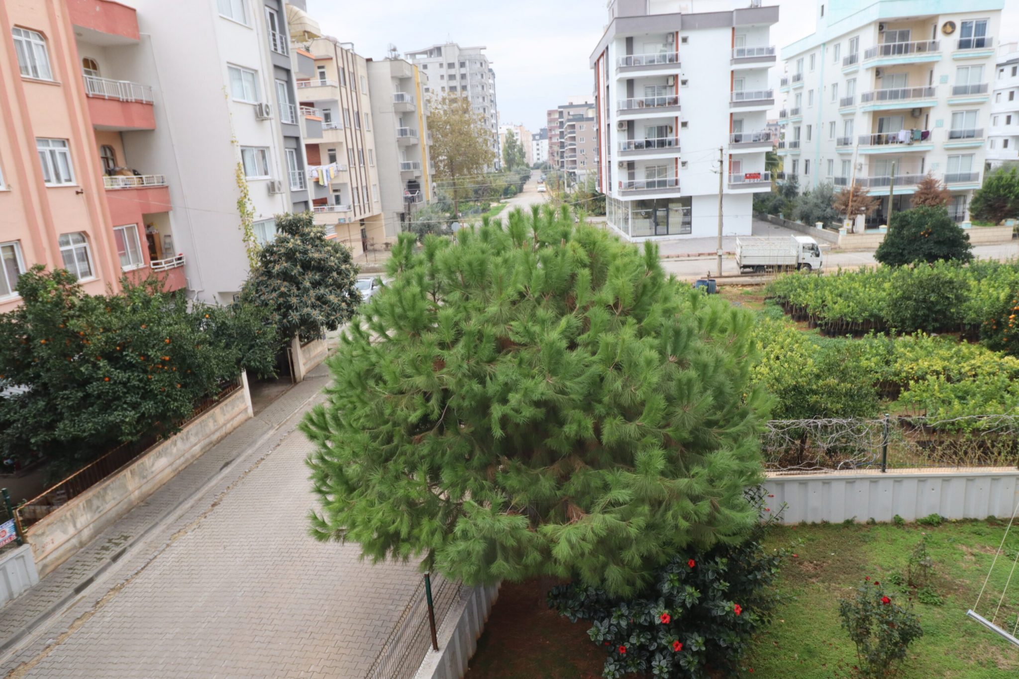 Mersin Erdemli Alata Selcen Sitesi Kısmi Eşyalı Kiralık 3+1 Daire