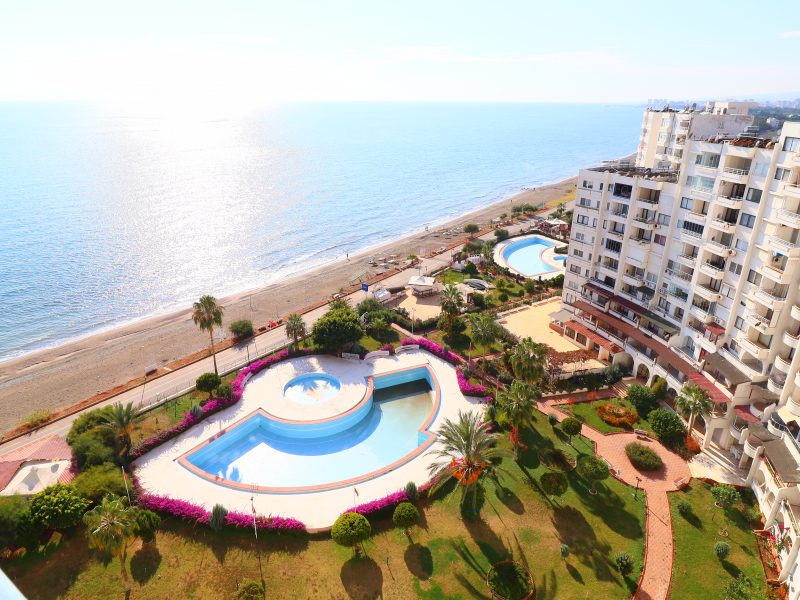 Mersin Erdemli Arpaçbahşiş Mts Sitesi Eşyalı Kiralık 3+1 Daire