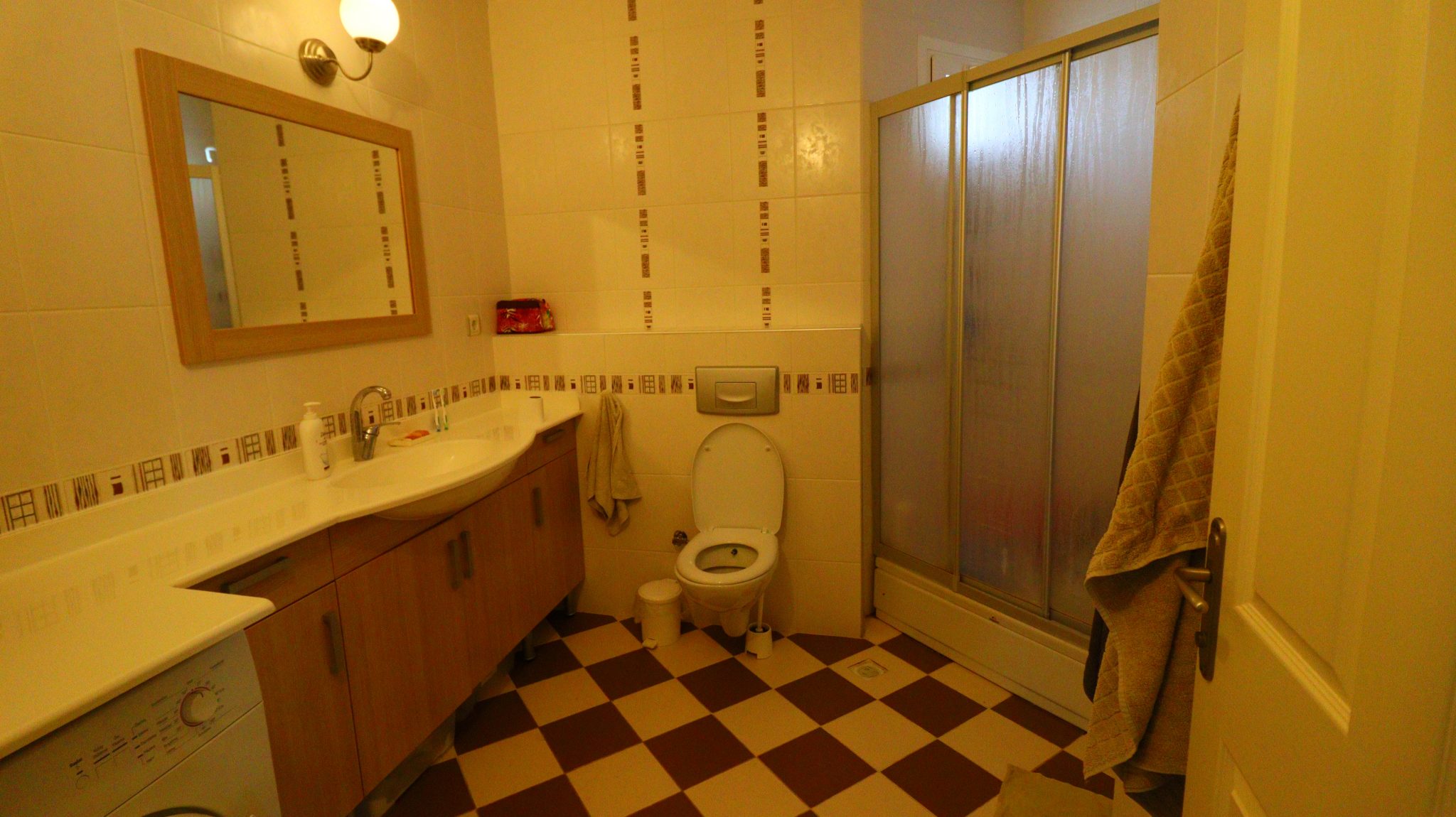 Mersin Erdemli Ayaş Diva Holiday Sitesi Möblierte 2+1 Wohnung zum Verkauf